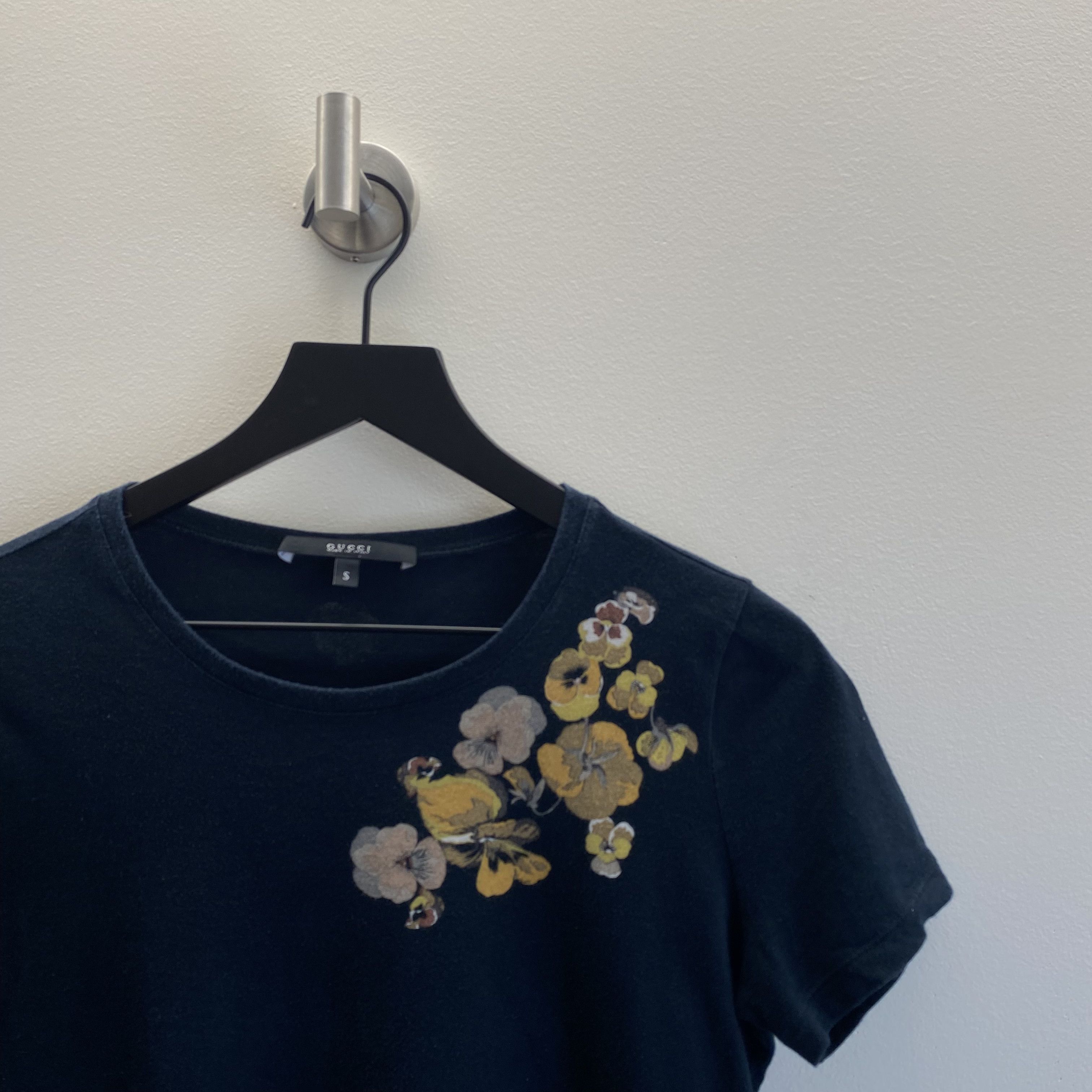 Gucci Gucci by Tom Ford Floral T-Shirt Size S / US 4 / IT 40 - 2 Thumbnail