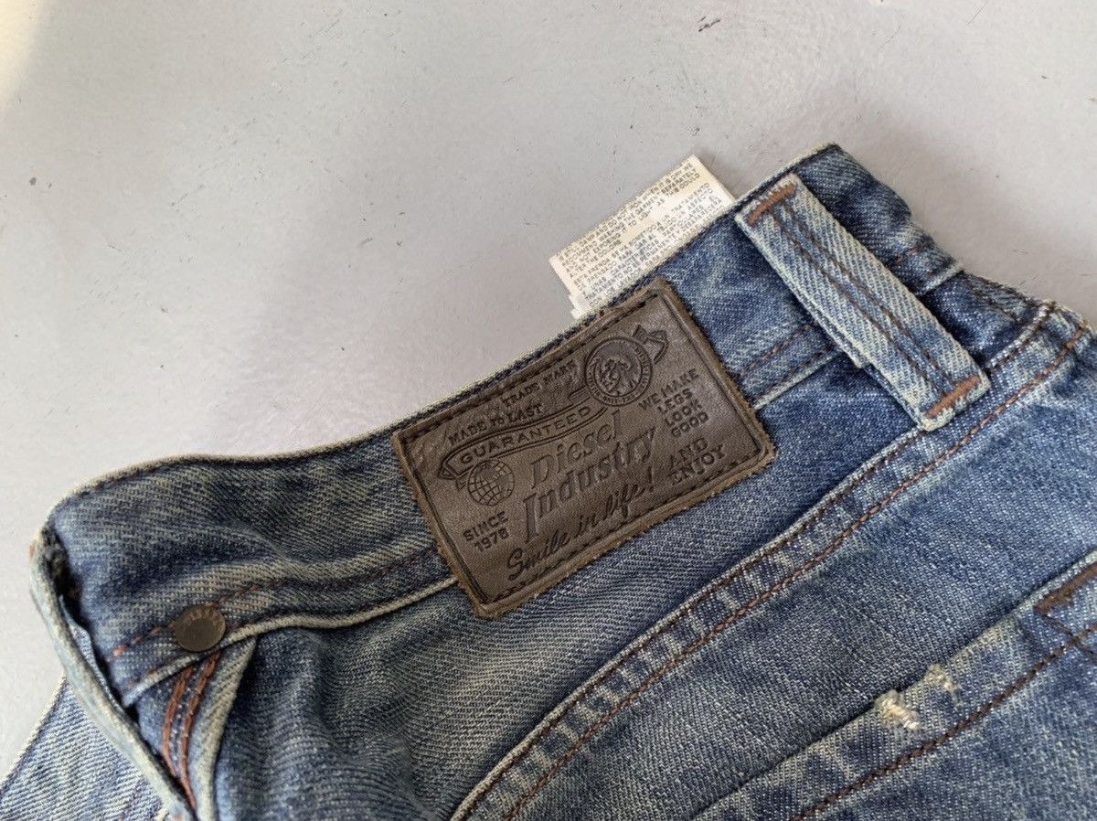 Diesel Vintage diesel baggy bootcut denim Size US 34 / EU 50 - 5 Thumbnail