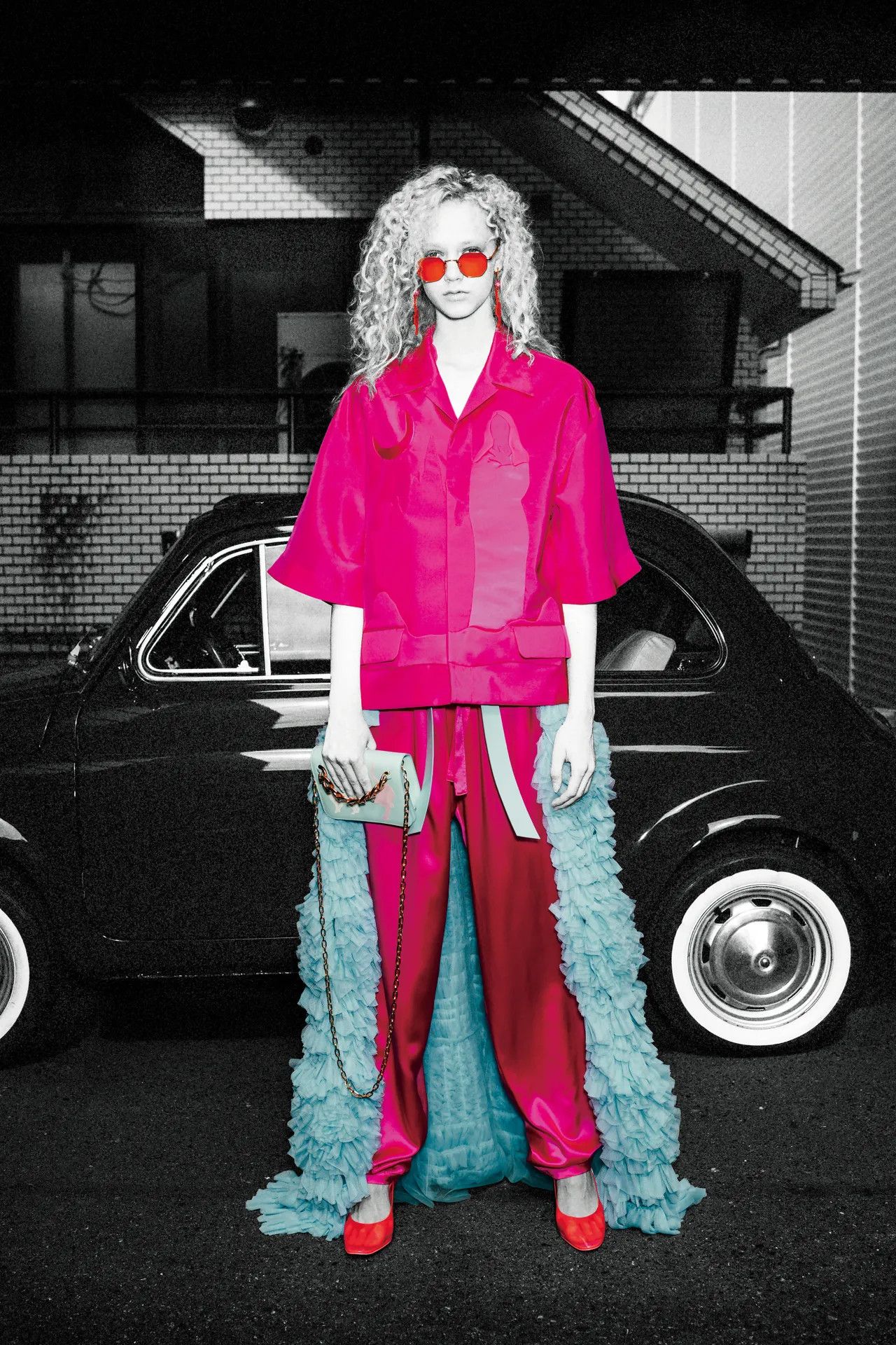 Undercover Undercover SS20 Pink Scenic Cropped Button Up sz 2 Size US S / EU 44-46 / 1 - 1 Thumbnail