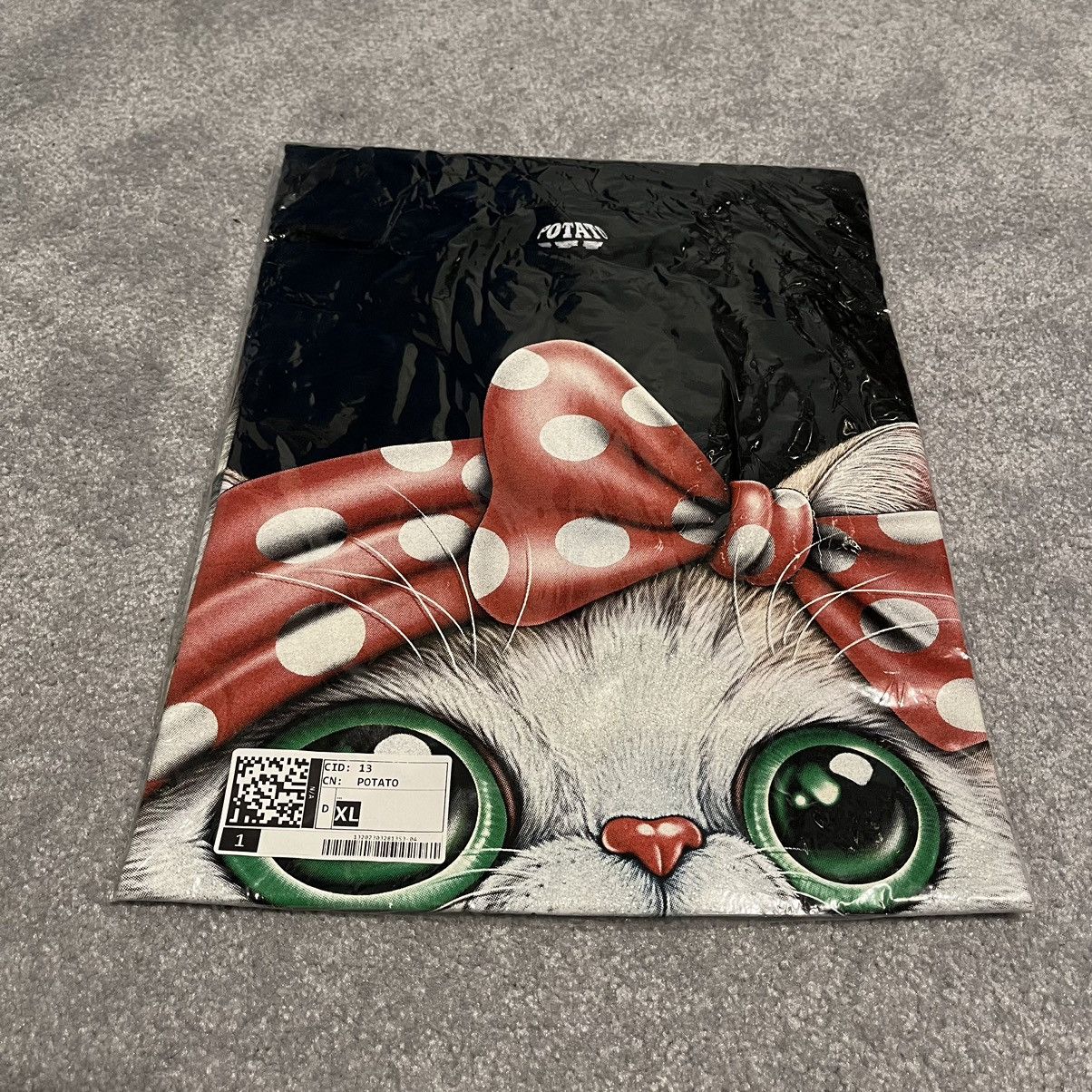 Imran Potato Imran Potato Glitter Cat Glow In The Dark Graphic Logo Tee Size US XL / EU 56 / 4 - 1 Thumbnail