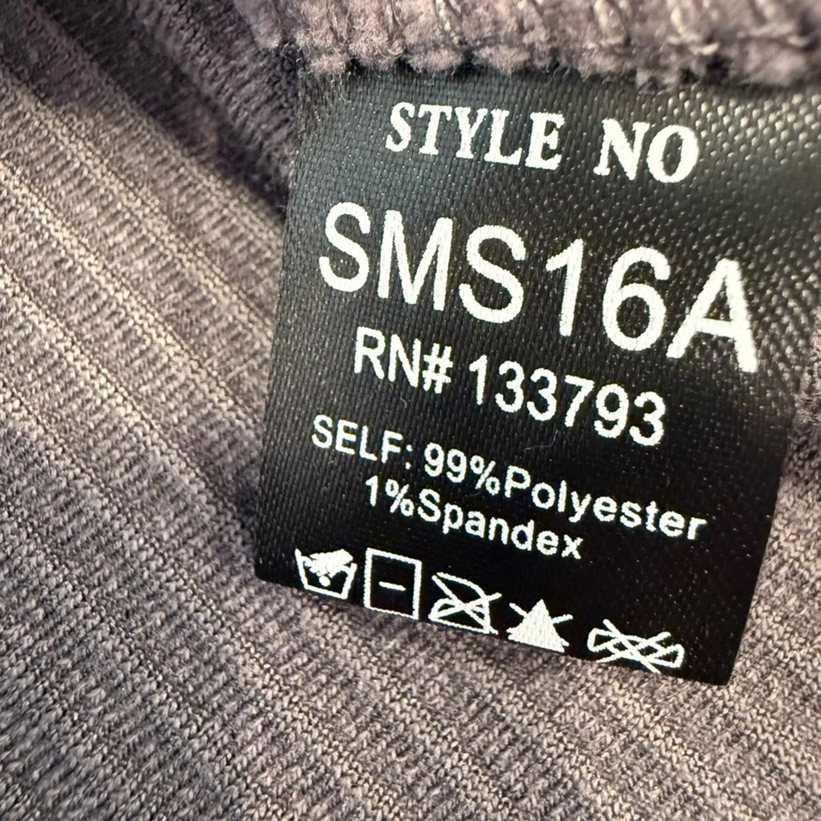 Polo Ralph Lauren POL corduroy mini skirt in gray with lavender undertone SM Size 28" / US 6 / IT 42 - 4 Thumbnail