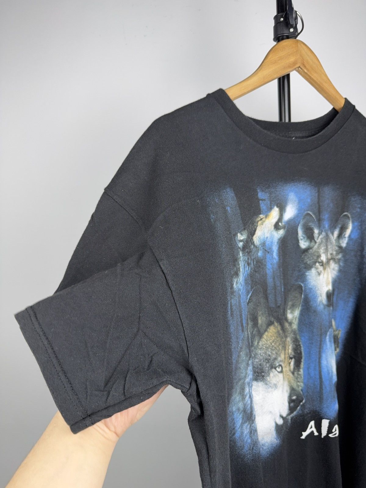 Vintage 00s Y2K Wolf Graphic Tee Alaska USA Nature Print Black Size US XL / EU 56 / 4 - 5 Thumbnail