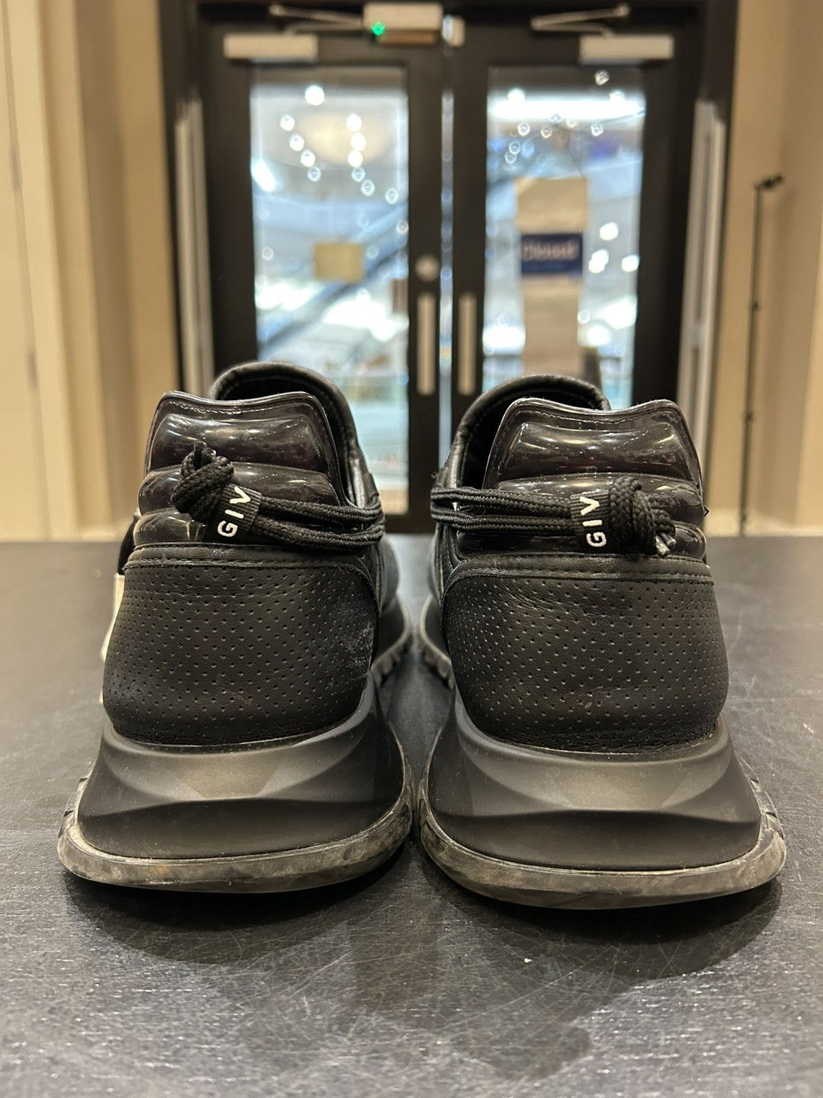 Givenchy Givenchy Spectre Zip Up Runner Sneaker Size US 12.5 / EU 45-46 - 5 Thumbnail