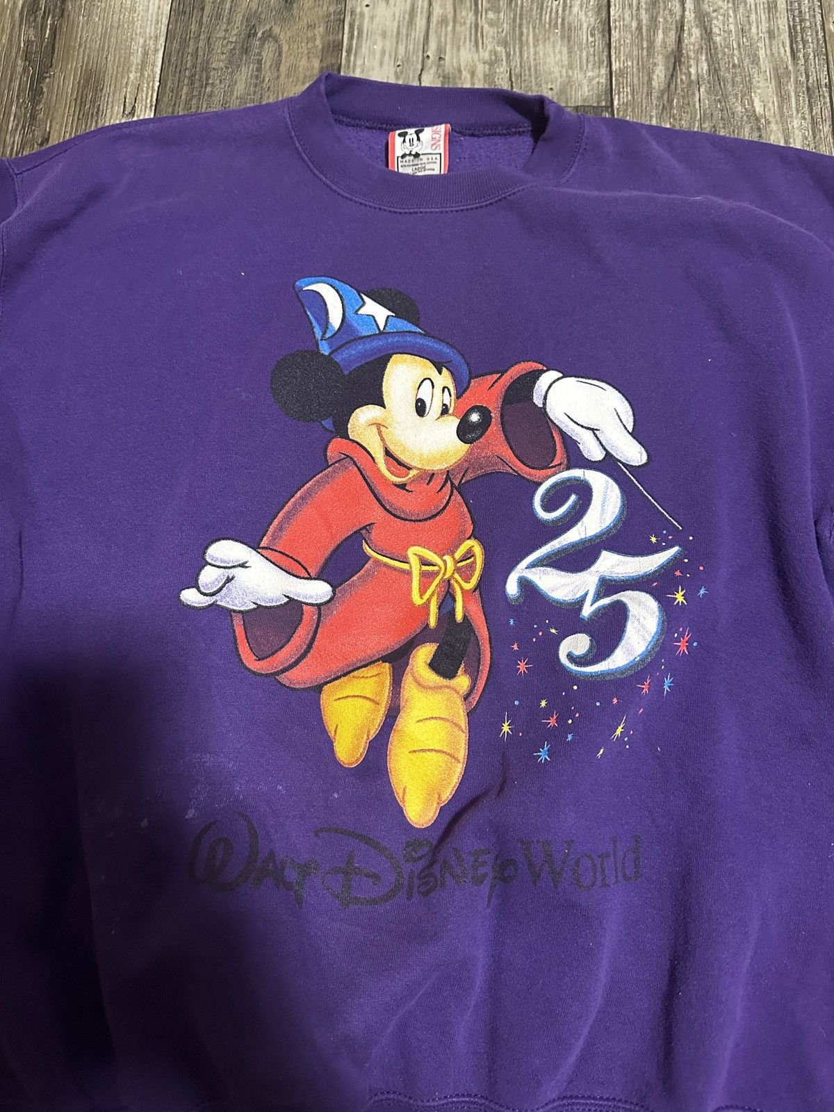 Vintage Vintage 90s Disney World 25 Years Crewneck Size US L / EU 52-54 / 3 - 2 Thumbnail