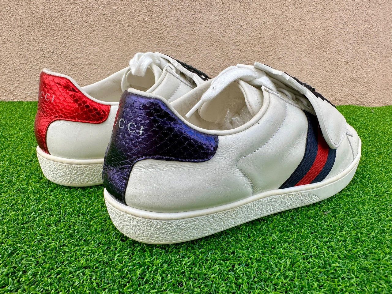 Gucci Authentic Gucci New Ace Vintage Web Crystal Pineapple Size US 8 / IT 38 - 7 Thumbnail