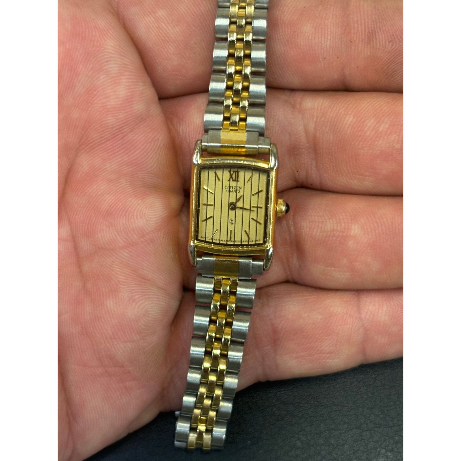 Citizen Vintage Citizen 3220-892542SMW 2-Tone Women’s Watch! Size ONE SIZE - 6 Thumbnail