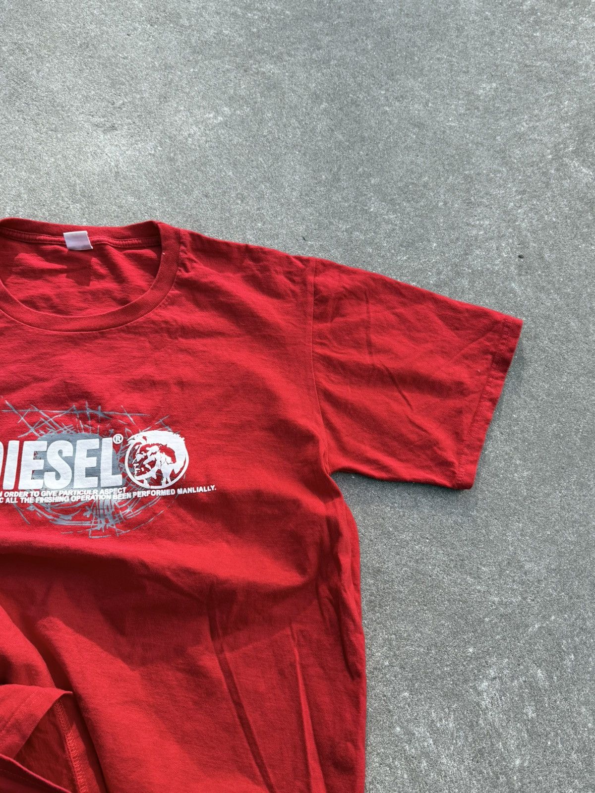 Diesel × Vintage Vintage Diesel Y2K avantgarde streetwear T-shirt Size US L / EU 52-54 / 3 - 4 Thumbnail
