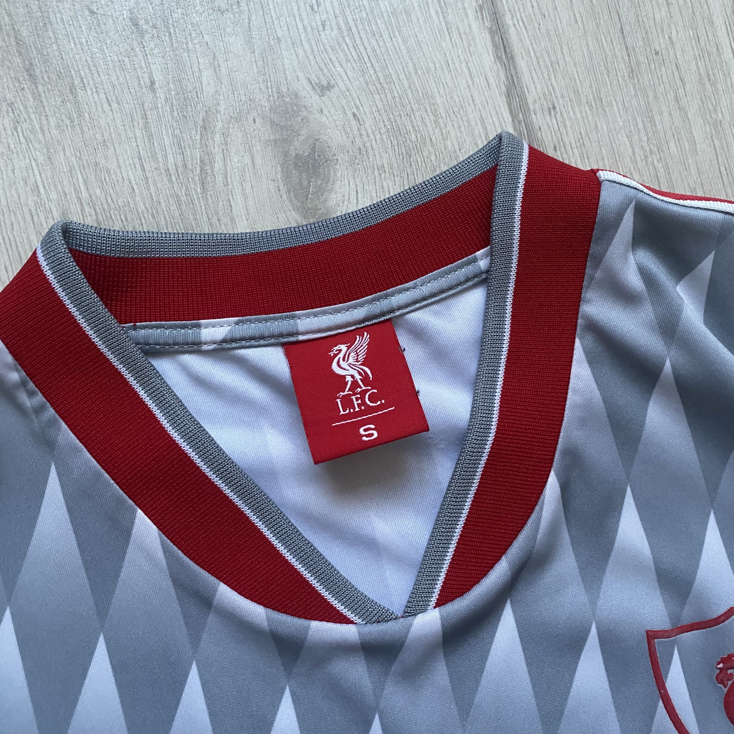 Umbro ⚽️ Blockore Vintage Retro FC Liverpool jersey Size US S / EU 44-46 / 1 - 5 Thumbnail