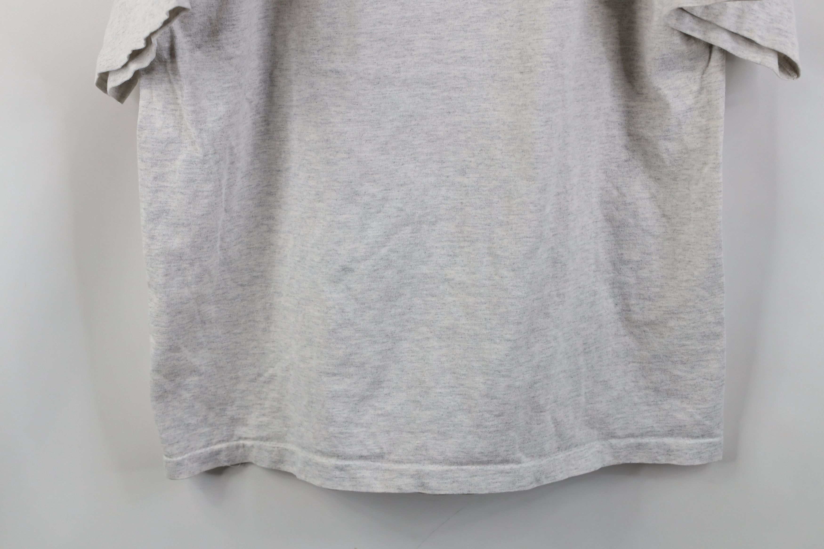 Vintage Vintage 90s Walkers of America Short Sleeve T-Shirt Gray USA Size US L / EU 52-54 / 3 - 12 Thumbnail