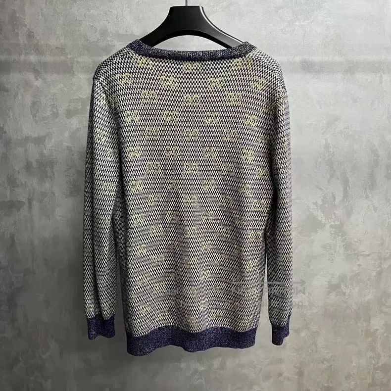 Gucci Gucci Blue jacquart pattern button V-neck stitching woolle Size L / US 10 / IT 46 - 2 Thumbnail
