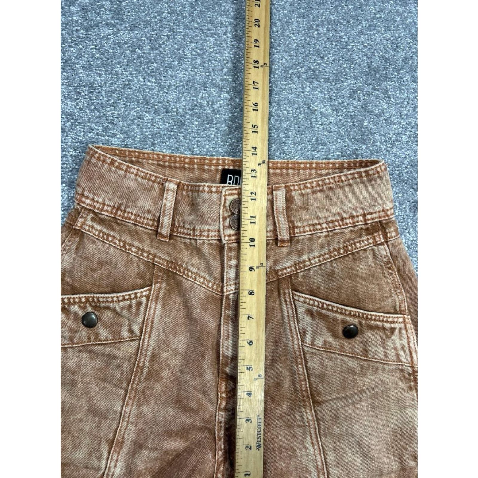 Urban Outfitters Urban Outfitters Jeans Womens 26 Sofia Yoke Acid Wash Brown Straight High Rise Zipper 26 Brown Womens Jeans Urban Outfitters Size 26" / US 2 / IT 38 - 4 Thumbnail