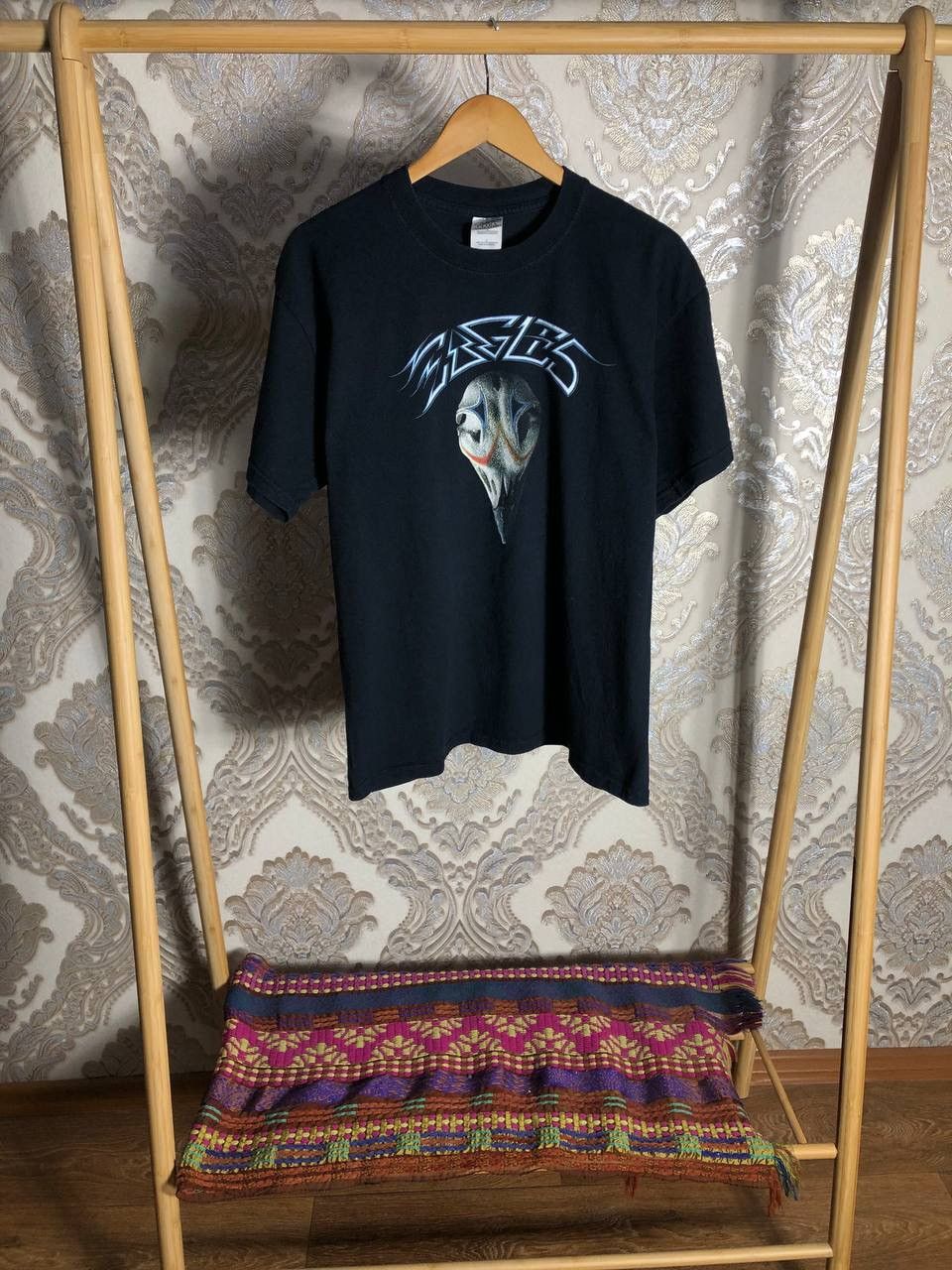 Band Tees VINTAGE EAGLES WORLD TOUR ROCK T-SHIRT RETRO METAL Y2K 90s Size US L / EU 52-54 / 3 - 1 Thumbnail