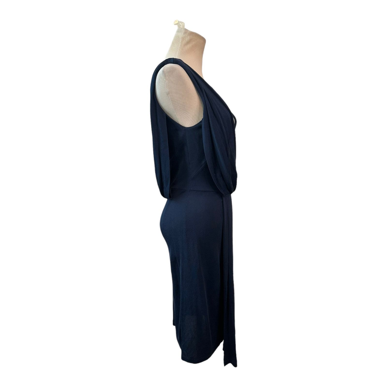 French Connection French Connection navy blue pleated front skirt dress size 4 Size S / US 4 / IT 40 - 5 Thumbnail