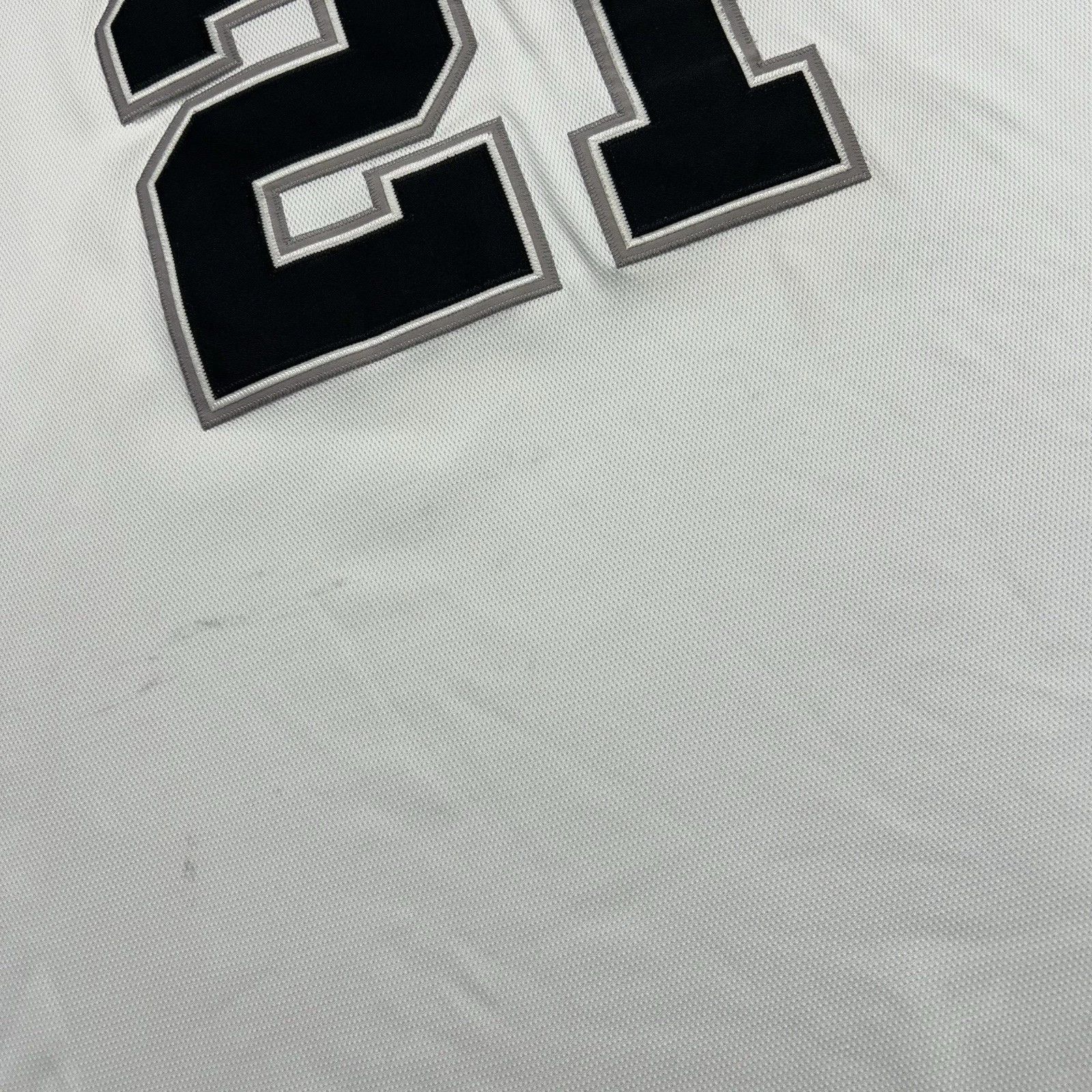 NBA × Nike × Vintage SAN ANTONIO SPURS TIM DUNCAN NIKE AUTHENTIC JERSEY SIZE 52 Size US XXL / EU 58 / 5 - 9 Thumbnail