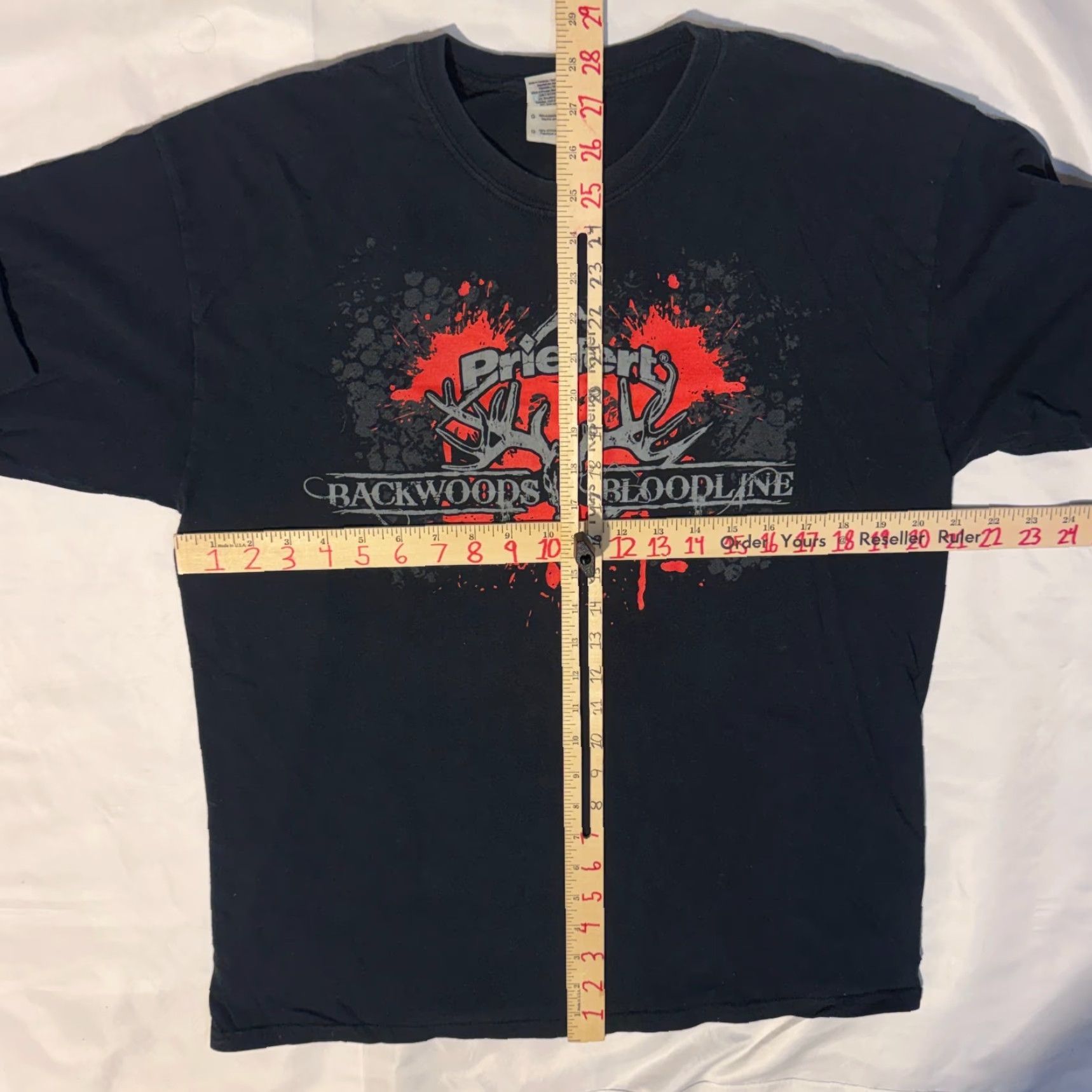 Gildan Priefert Backwoods & Bloodlines Deer Hunting Equipment Tshirt - L Black Shirt Mens Short Sleeve Logo 2010-2019 Jersey Cotton Gildan Regular Crew Neck Size US L / EU 52-54 / 3 - 5 Thumbnail