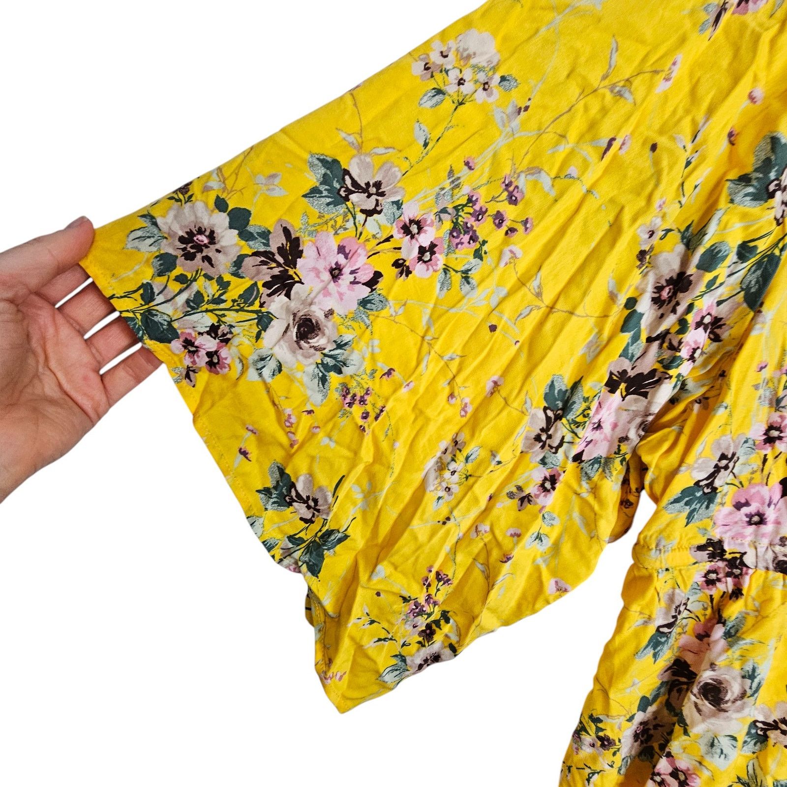 Torrid Torrid Floral Challis Babydoll Top Plus Size 2X Sharkbite Size XXL / US 16-18 / IT 52-54 - 4 Thumbnail