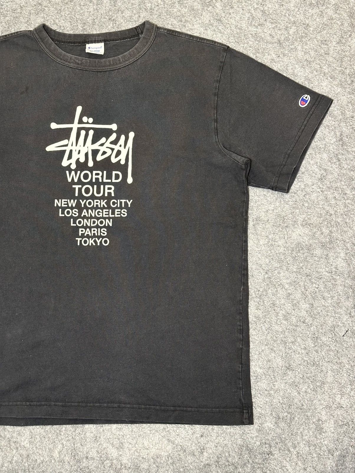 Stussy Stussy x Champion World Tour T-shirt. Size US XL / EU 56 / 4 - 4 Thumbnail