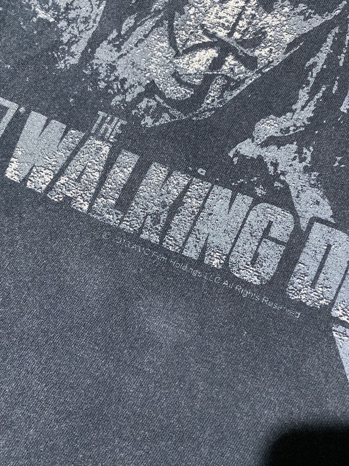 Band Tees × Vintage Vintage Y2K The Walking Dead Copyright 2013 tee Size US M / EU 48-50 / 2 - 3 Thumbnail