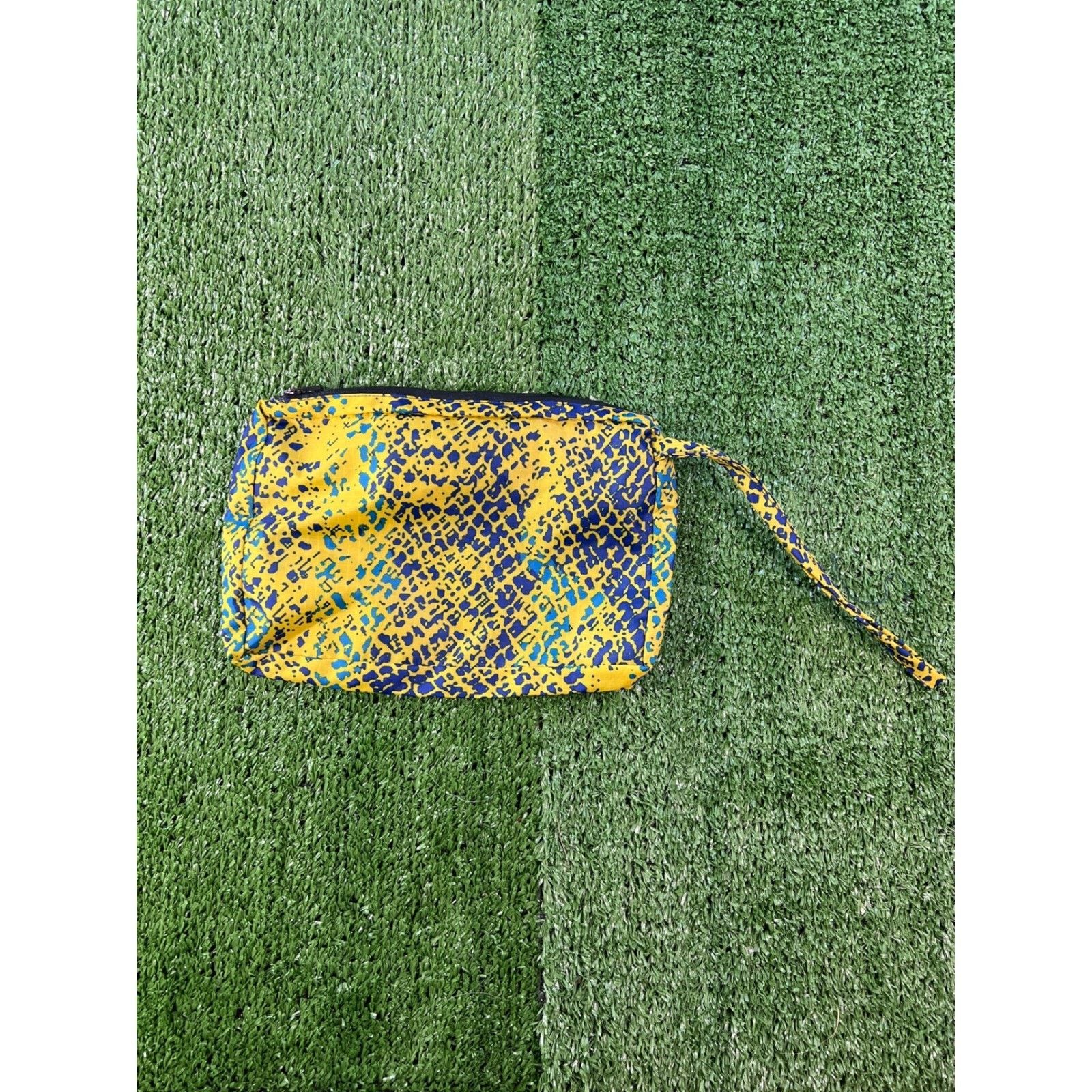 Other Team Sweden Yellow Blue Snakeskin Pouch Clutch Bag Accessory Size ONE SIZE - 1 Thumbnail