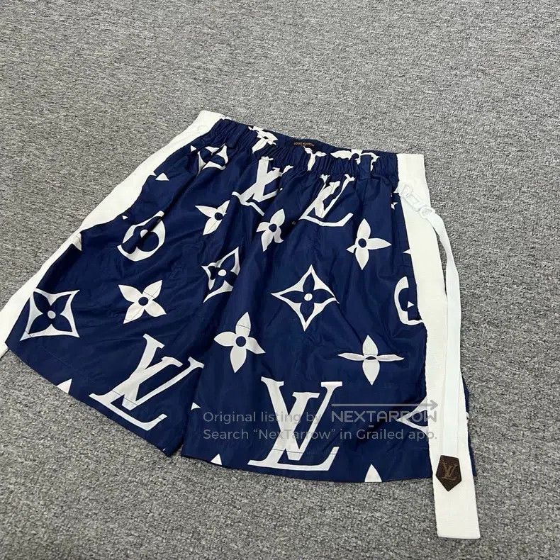 Louis Vuitton Louis Vuitton Bermuda Full Print Presbyopic Shorts Size US 36 / EU 52 - 3 Thumbnail