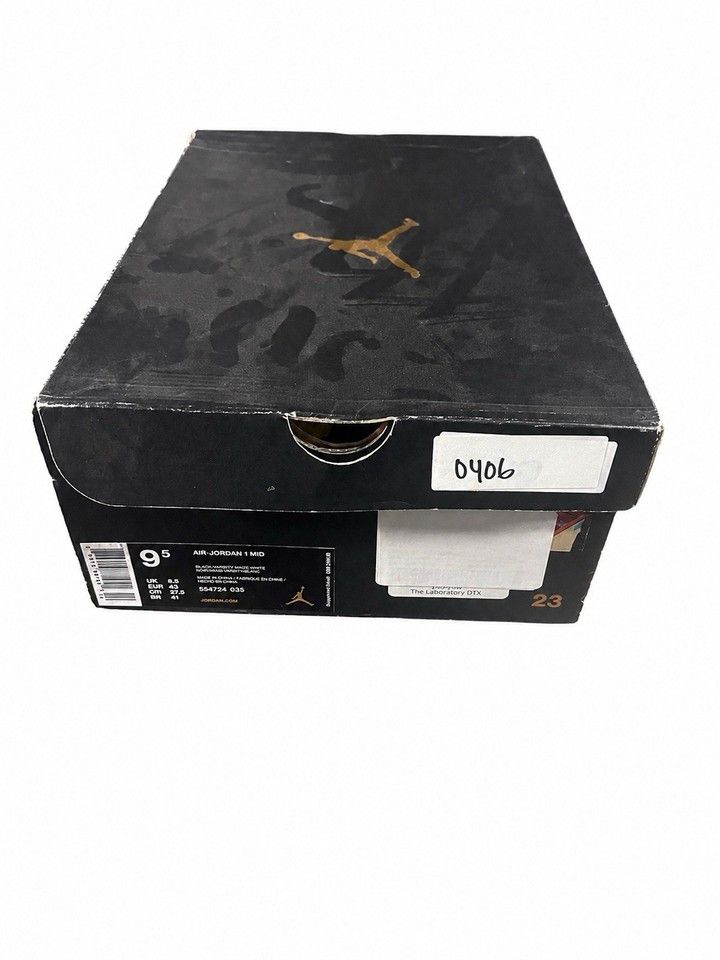 Jordan Brand Air Jordan 1 Mid “New Love” (2017) – 554724-035 Size 9.5 Size US 9.5 / EU 42-43 - 7 Thumbnail