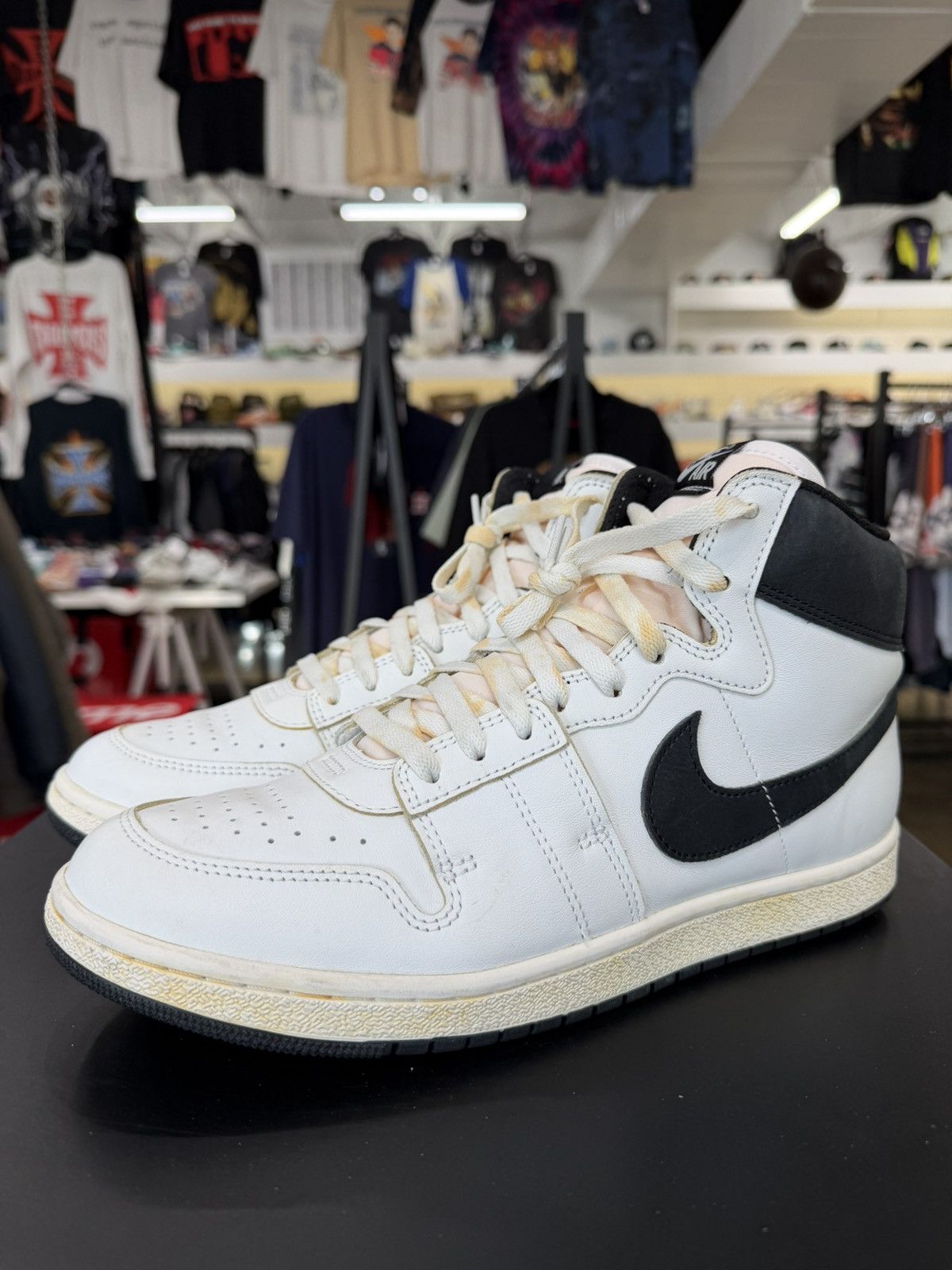 A Ma Maniere × Jordan Brand Air Jordan Air Ship A Ma Maniere White Black Size 11.5(2023) Size US 11.5 / EU 44-45 - 1 Thumbnail