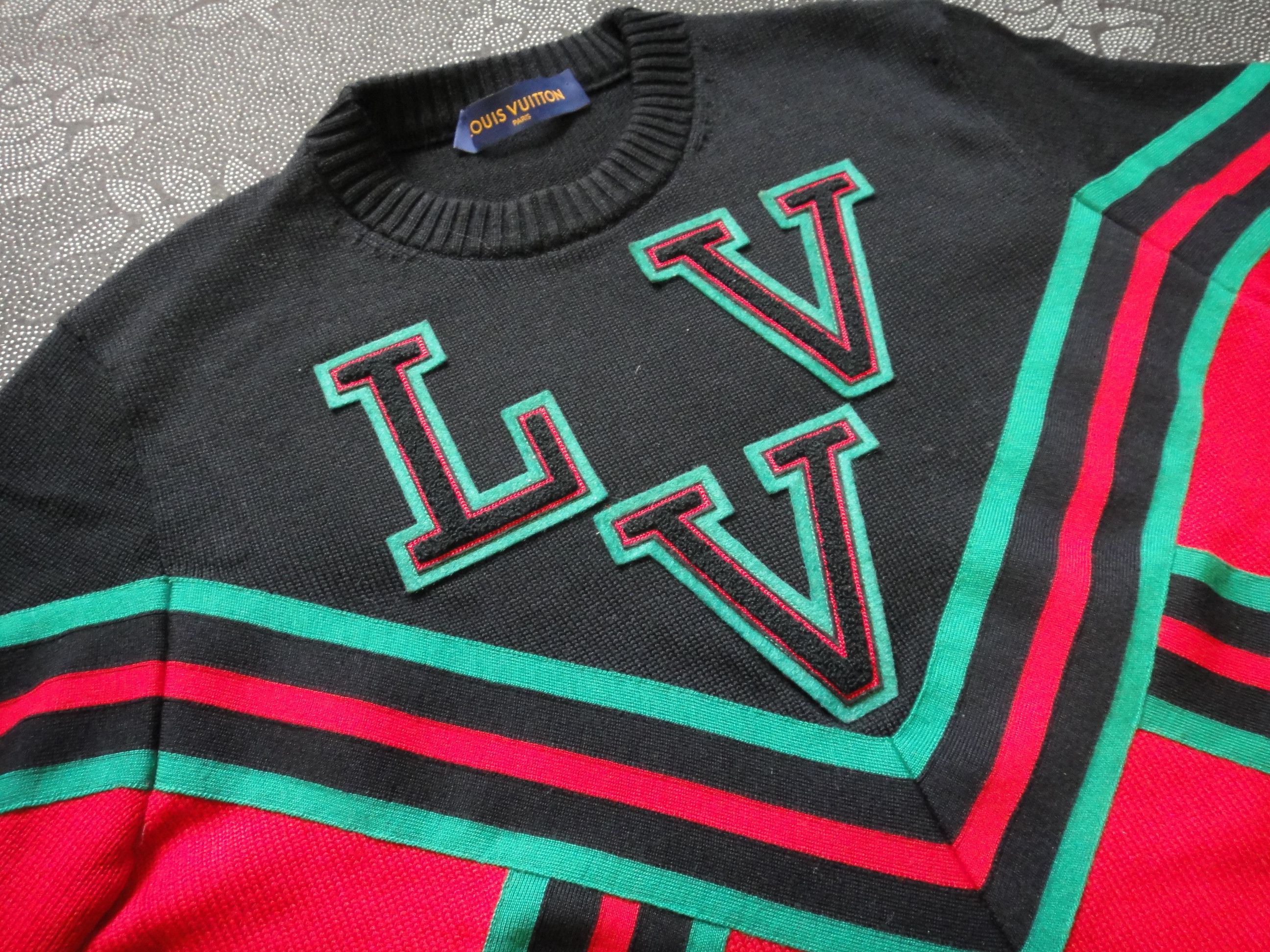 Louis Vuitton Louis Vuitton Virgil Abloh designed good condition size L Size US M / EU 48-50 / 2 - 2 Thumbnail