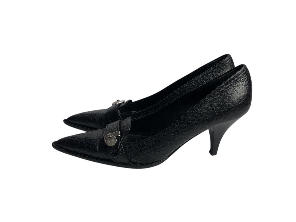 Prada 2000s Prada textured leather pointed pumps Size US 9 / IT 39 - 2 Thumbnail