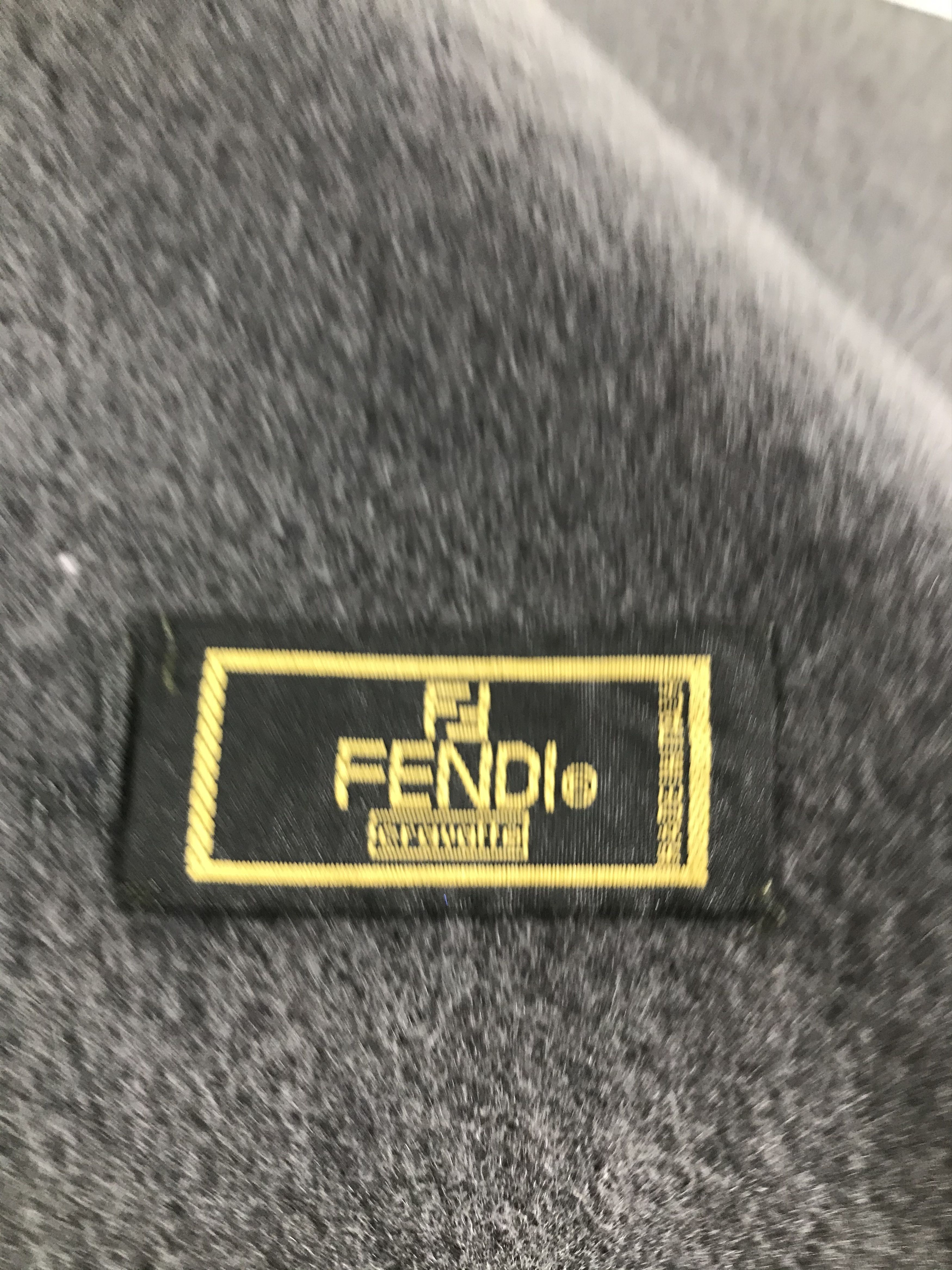Fendi Fendi Plain Wool Scarf Muffler V498 Size ONE SIZE - 4 Thumbnail