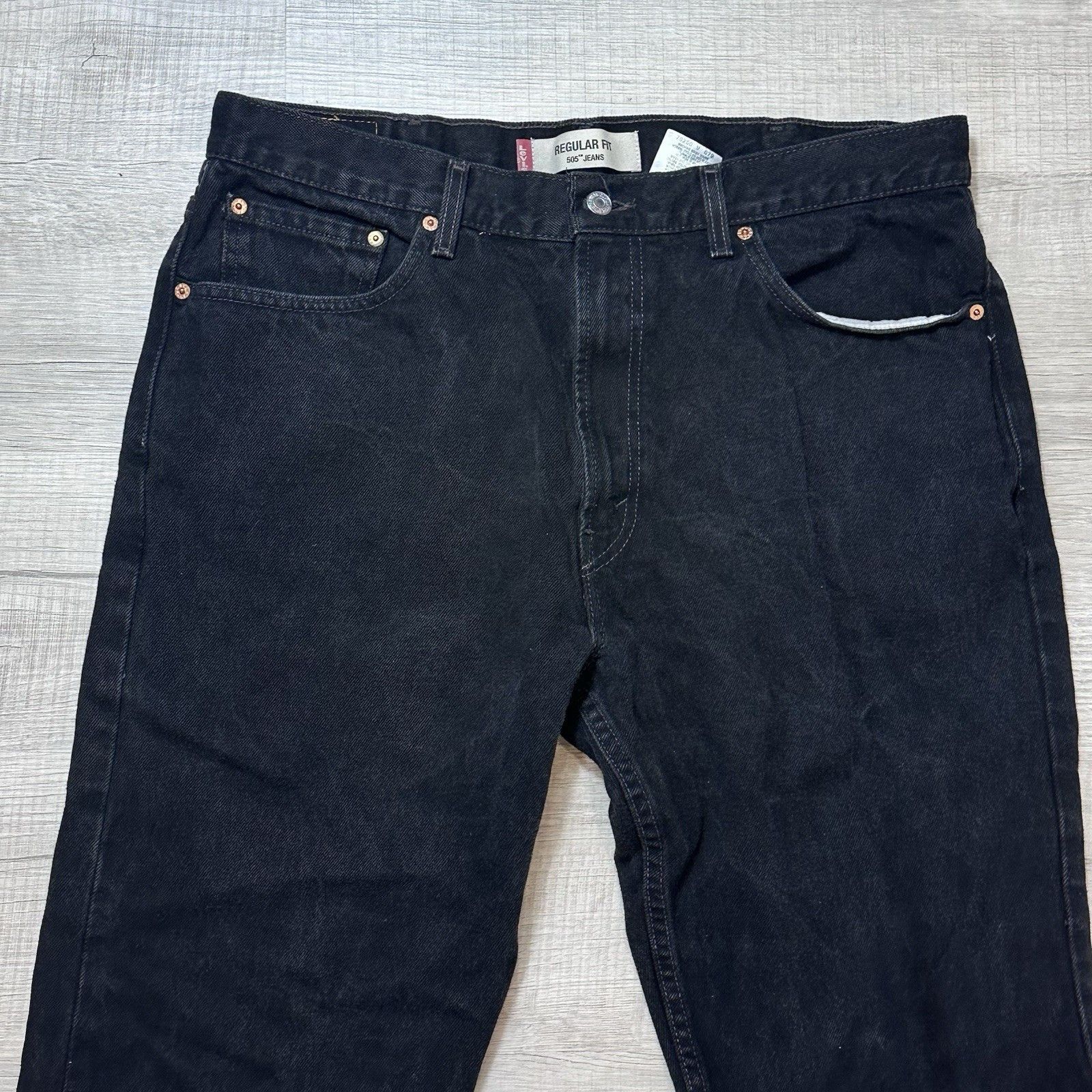 Levi's Levis 505 Jeans Mens 38x32 Denim Straight Leg Vintage Y2K Size US 38 / EU 54 - 4 Thumbnail
