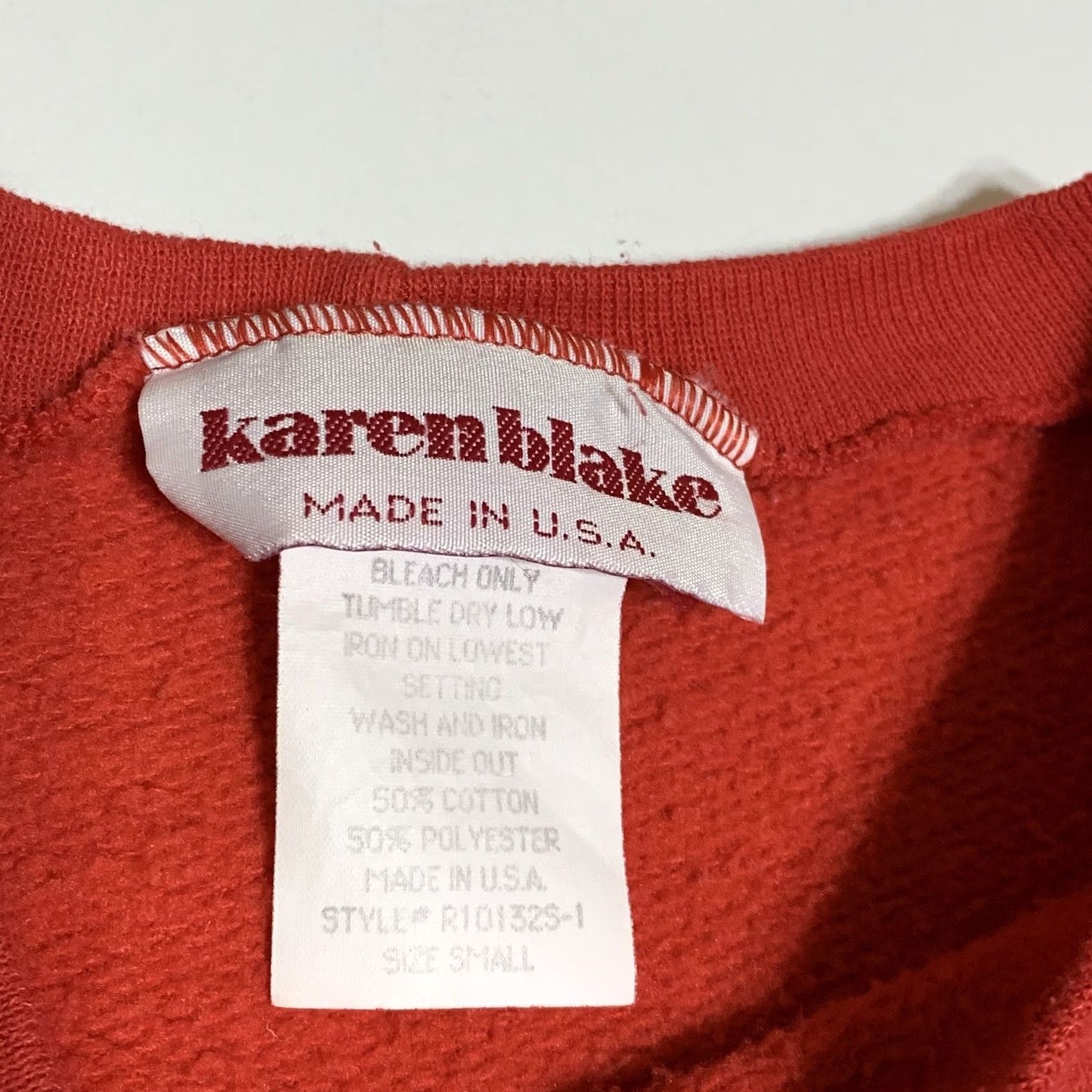 Vintage VINTAGE Karen Blake Sweatshirt Women’s Small Christmas Bear Toys Red Shirt Size S / US 4 / IT 40 - 6 Thumbnail