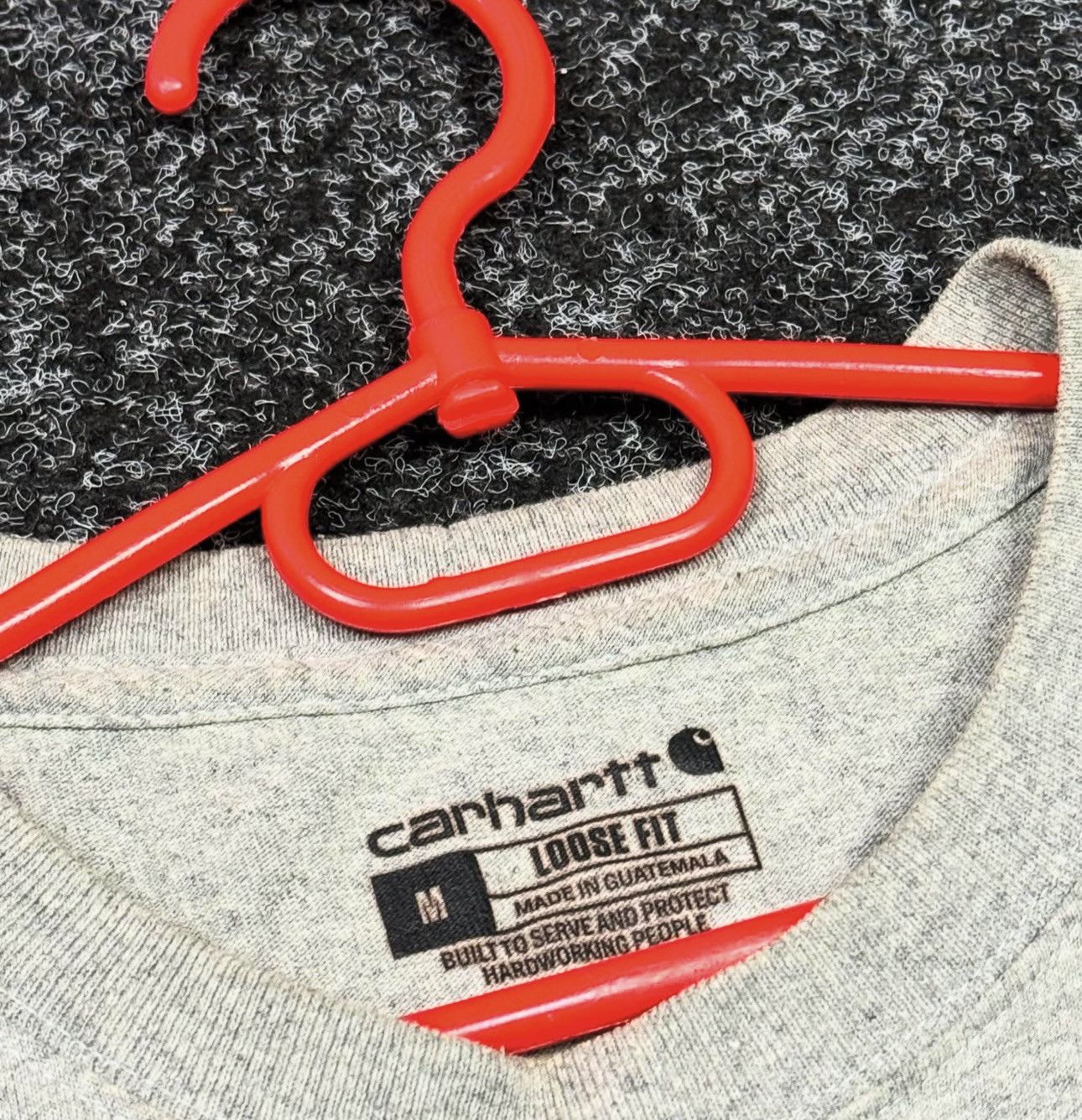 Carhartt Carhartt Tee T-shirt size S Vintage Size US L / EU 52-54 / 3 - 5 Thumbnail