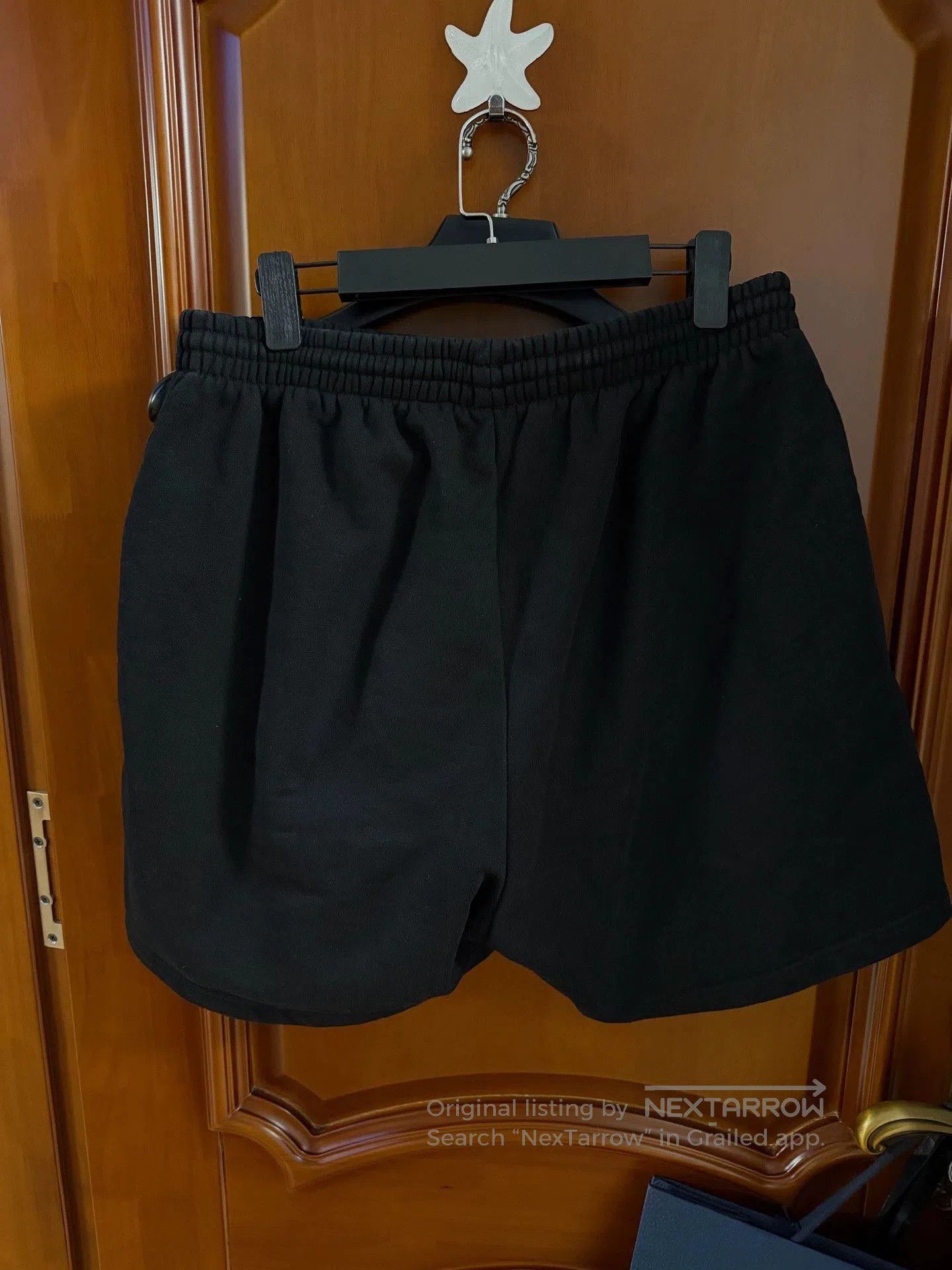 Balenciaga Balenciaga Cola Print Shorts. Size US 26 / EU 42 - 2 Thumbnail