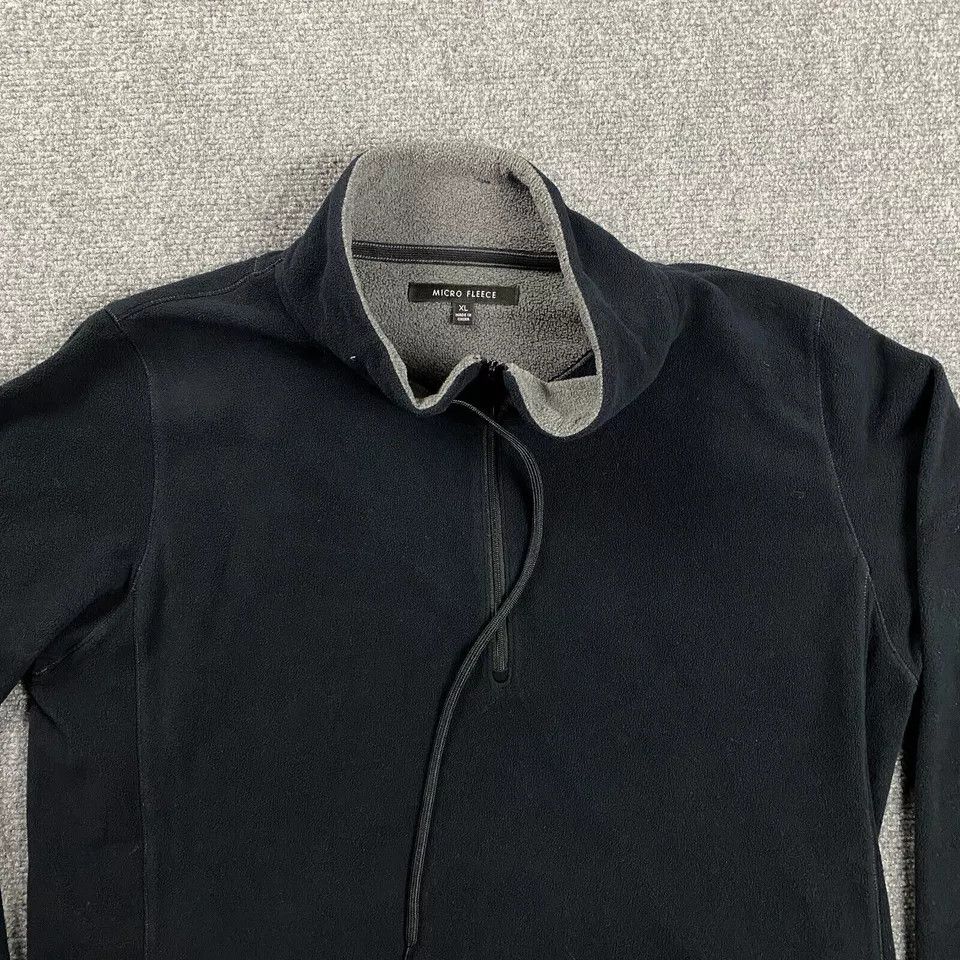 Uniqlo Uniqlo 1/4 Zip Pullover Adults Extra Large Micro Fleece Size US XL / EU 56 / 4 - 2 Thumbnail