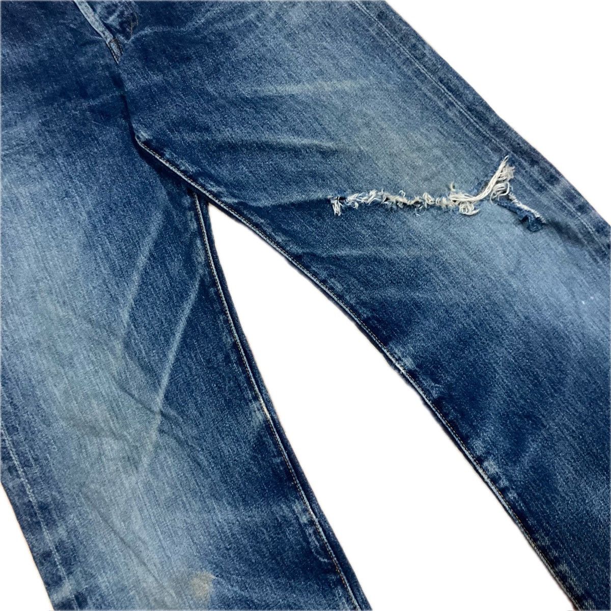 Levi's × Levi's Vintage Clothing × Vintage VINTAGE 90s LEVI’S BIG E 501XX SELVEDGE DISTRESSED JEANS Size US 30 / EU 46 - 5 Thumbnail