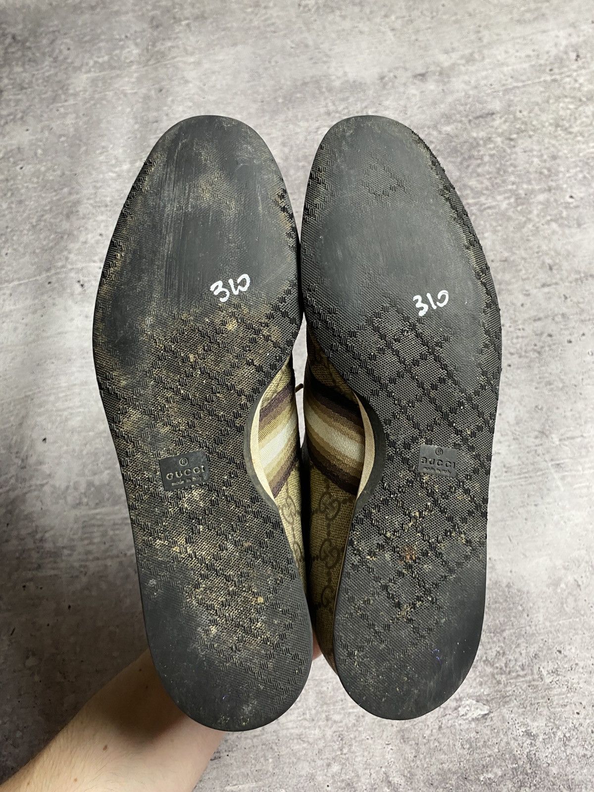 Gucci Vintage Monogram Sneakers Size US 7 / EU 40 - 9 Thumbnail