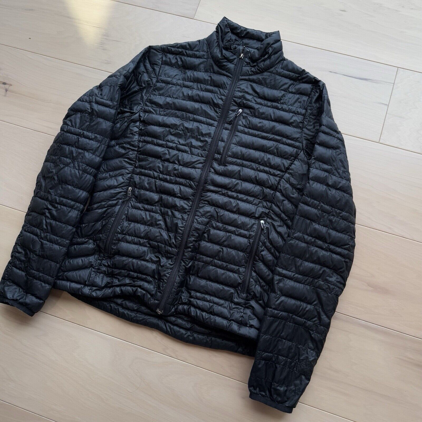 Patagonia Patagonia Ultralight Down Jacket Women's M Black Lightweight Size M / US 6-8 / IT 42-44 - 9 Thumbnail