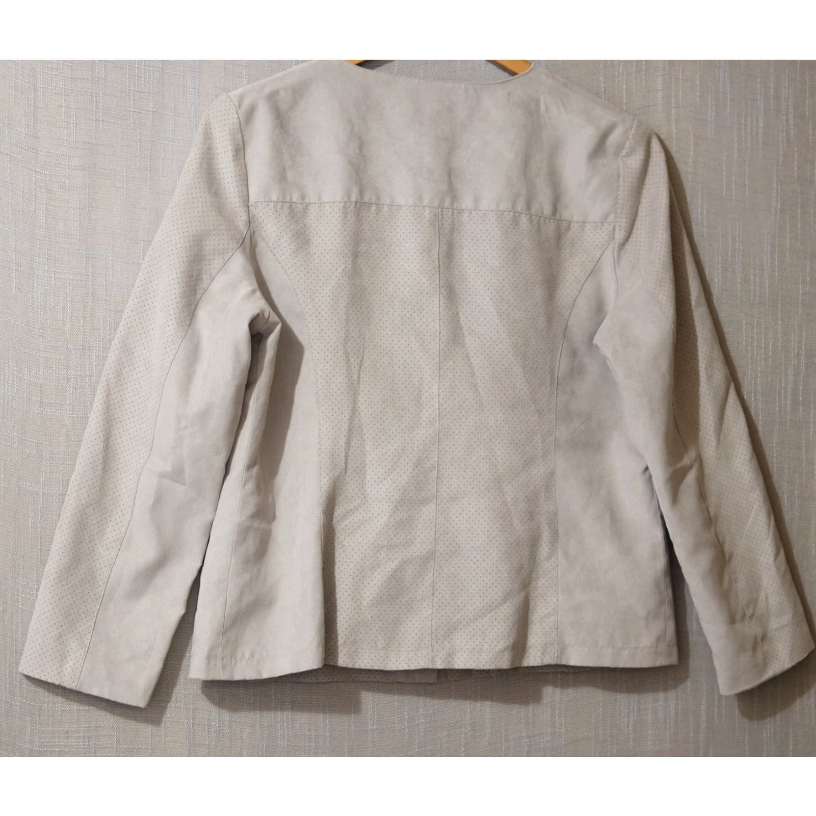 Liz Claiborne VINTAGE Liz Claiborne Faux Sueded Jacket Grey Lined Crew Neck Womens M Size M / US 6-8 / IT 42-44 - 5 Thumbnail