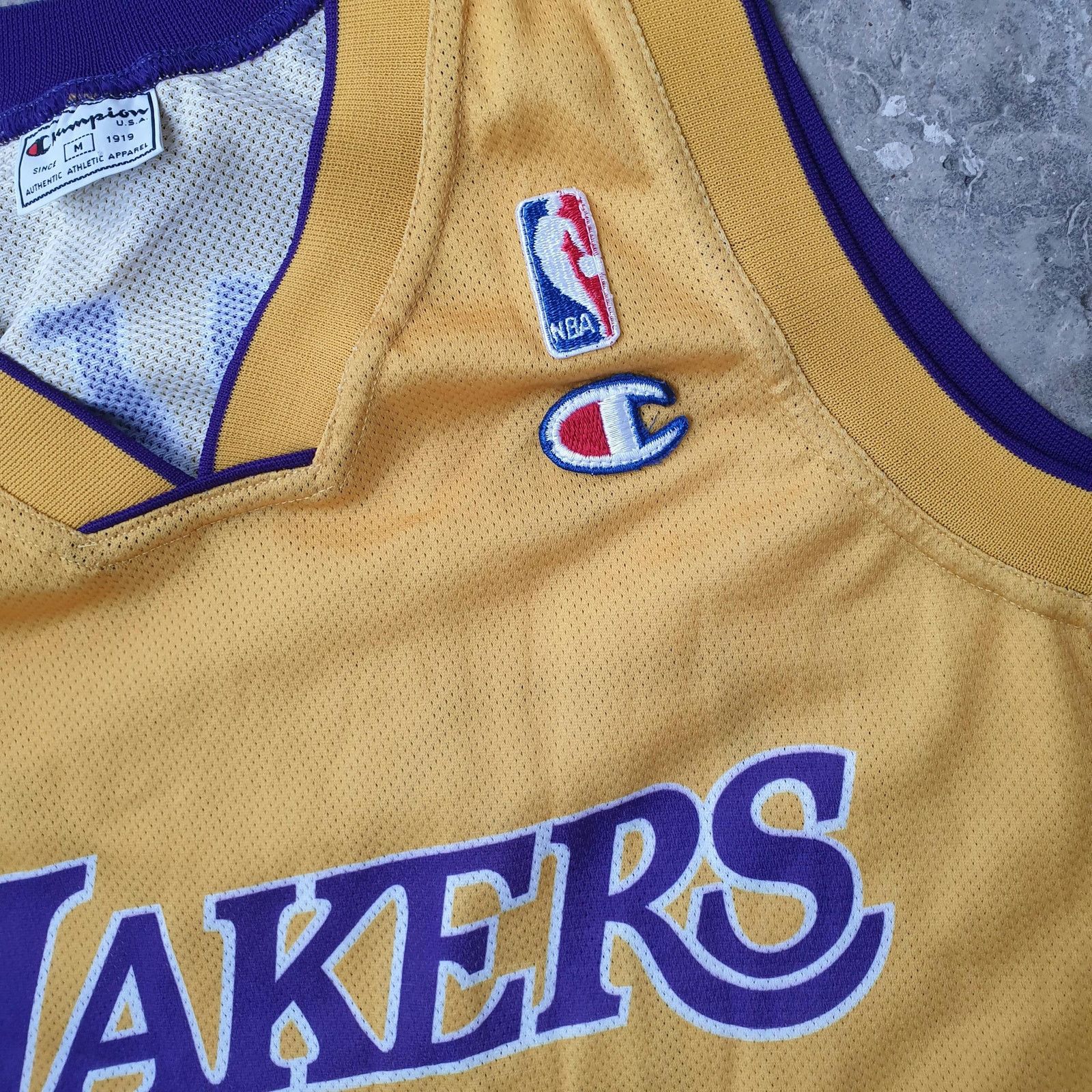 Champion × NBA Vintage LA Lakers Shaq Champion Basketball Jersey Size US M / EU 48-50 / 2 - 4 Thumbnail