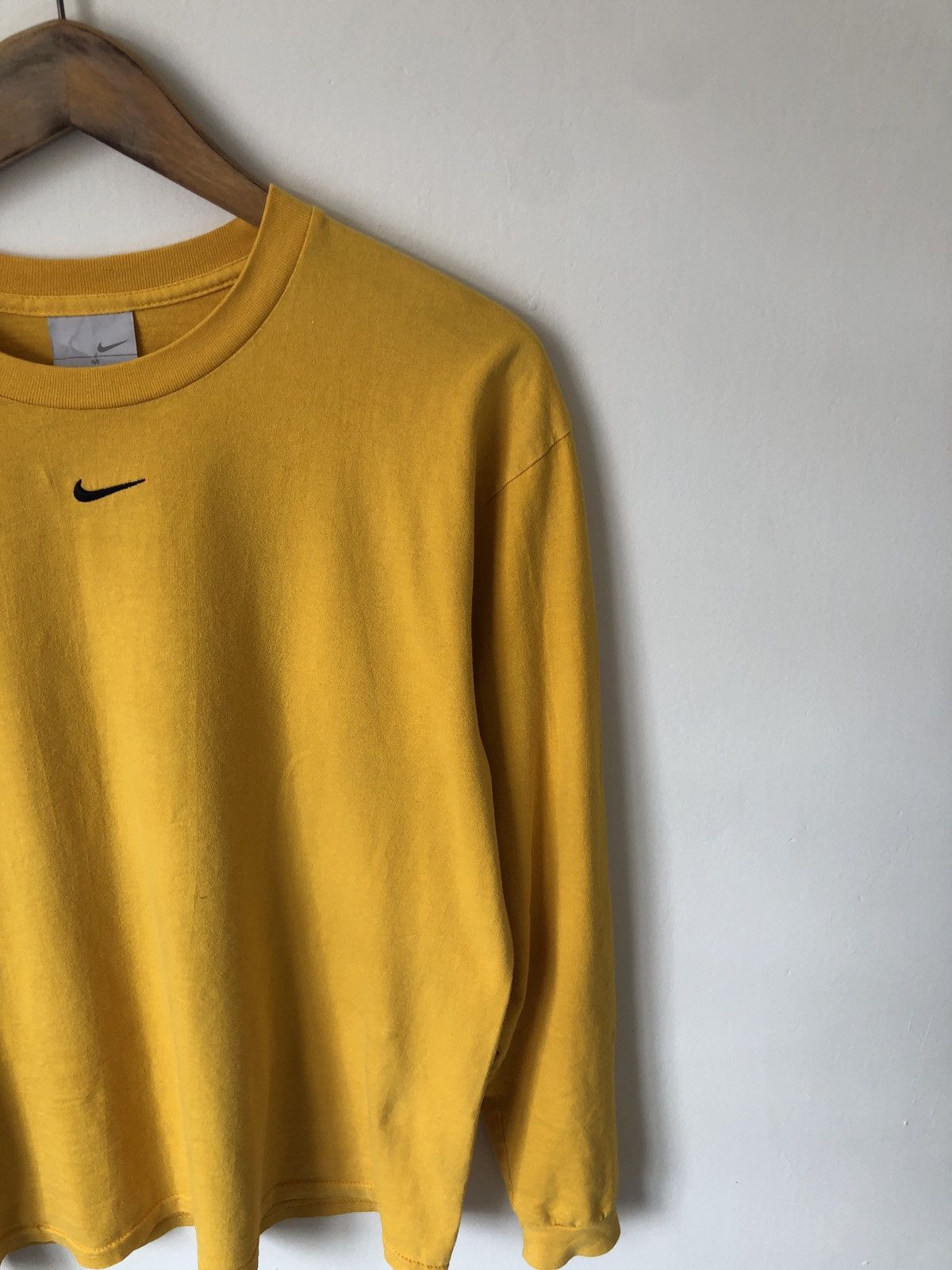 Nike Vintage Nike middle Swoosh bulk Size US M / EU 48-50 / 2 - 2 Thumbnail