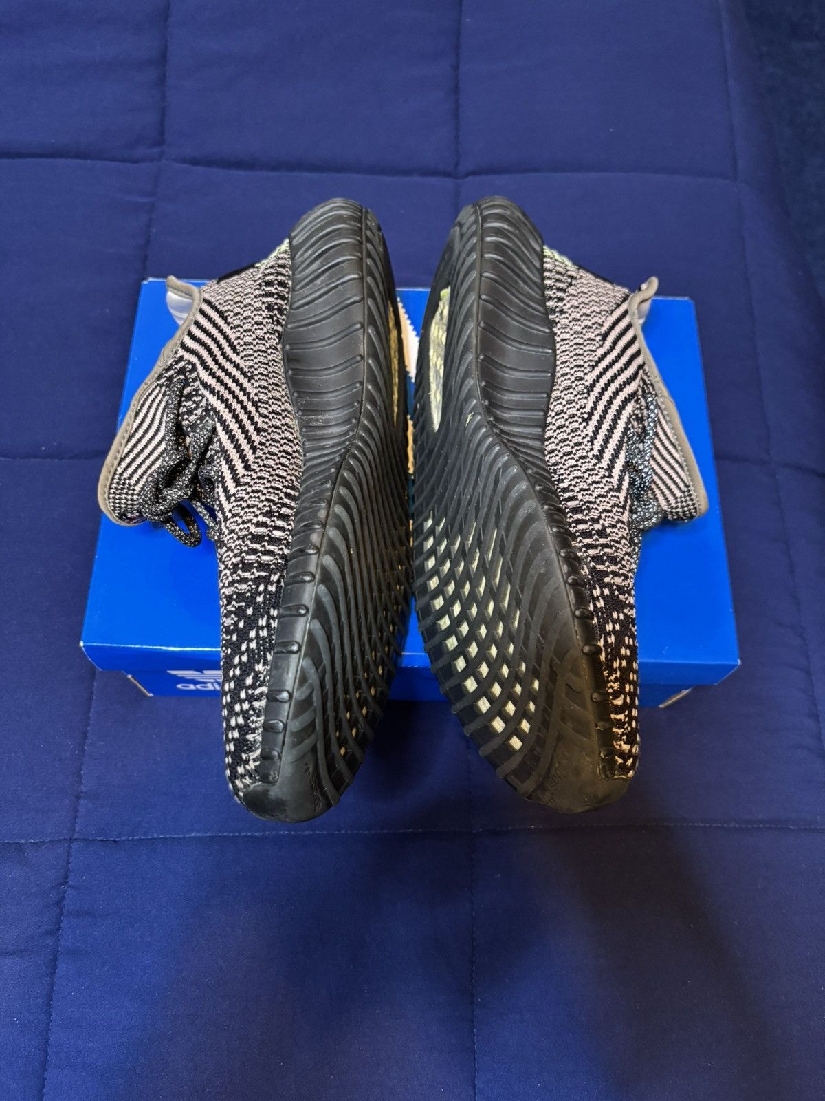 Adidas Adidas Yeezy 350 Boost Yecheil Non-Reflective 2019 Size 11 Size US 11 / EU 44 - 4 Thumbnail