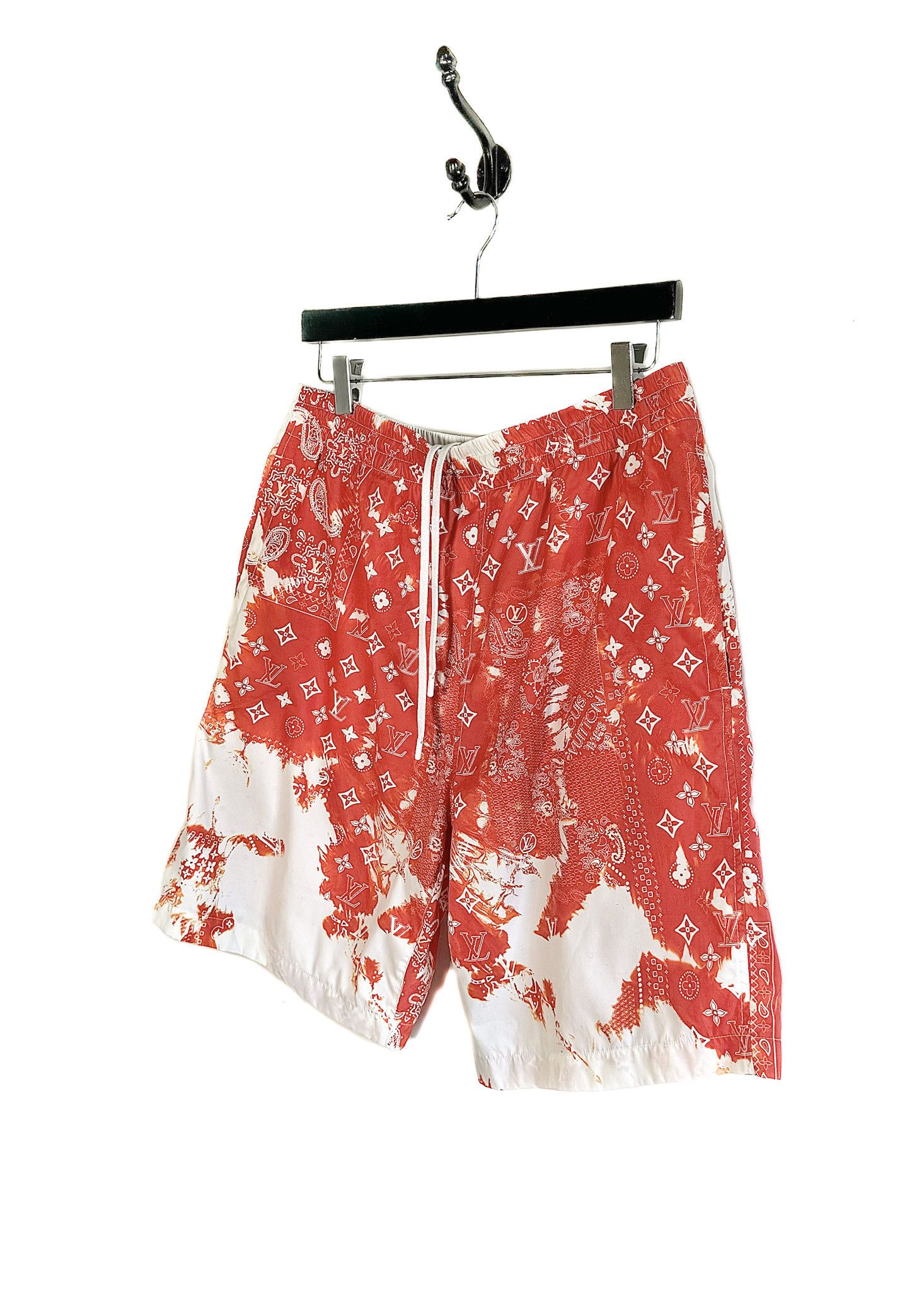 Louis Vuitton Louis Vuitton Red White Bandana Board Monogram Swim Trunks Size US 36 / EU 52 - 2 Thumbnail