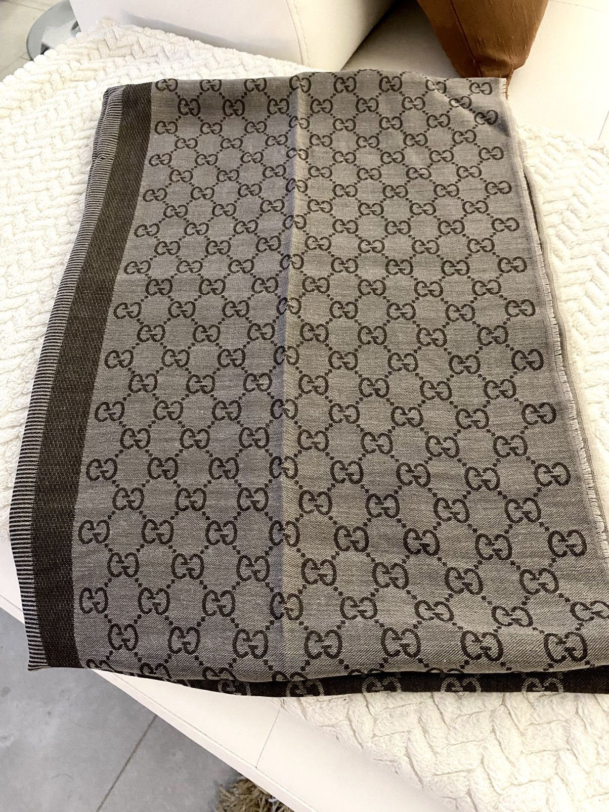 Gucci NEVER WORN Gucci All Over GGs Monogramm Grey and Brown Size ONE SIZE - 4 Thumbnail