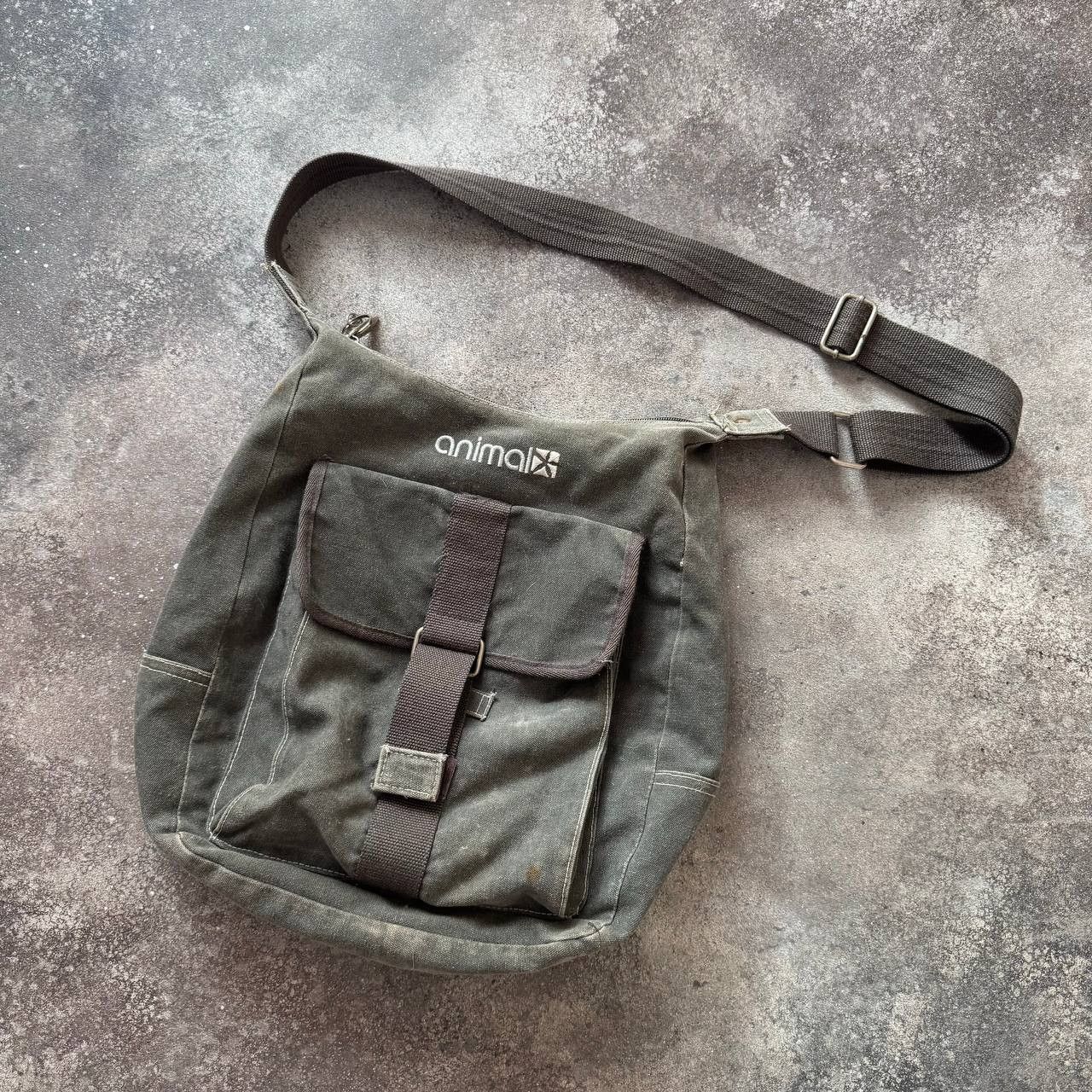Avant Garde x Hysteric Glamour Animal Vintage Faded/washed Avant-Garde Crossbody Bag in Grey, Men's