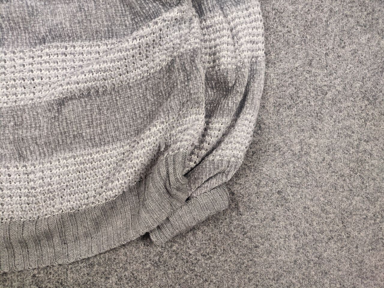 Japanese Brand Avail Japanese Design Vintage Gray Knit velours Sweater Size US L / EU 52-54 / 3 - 6 Thumbnail