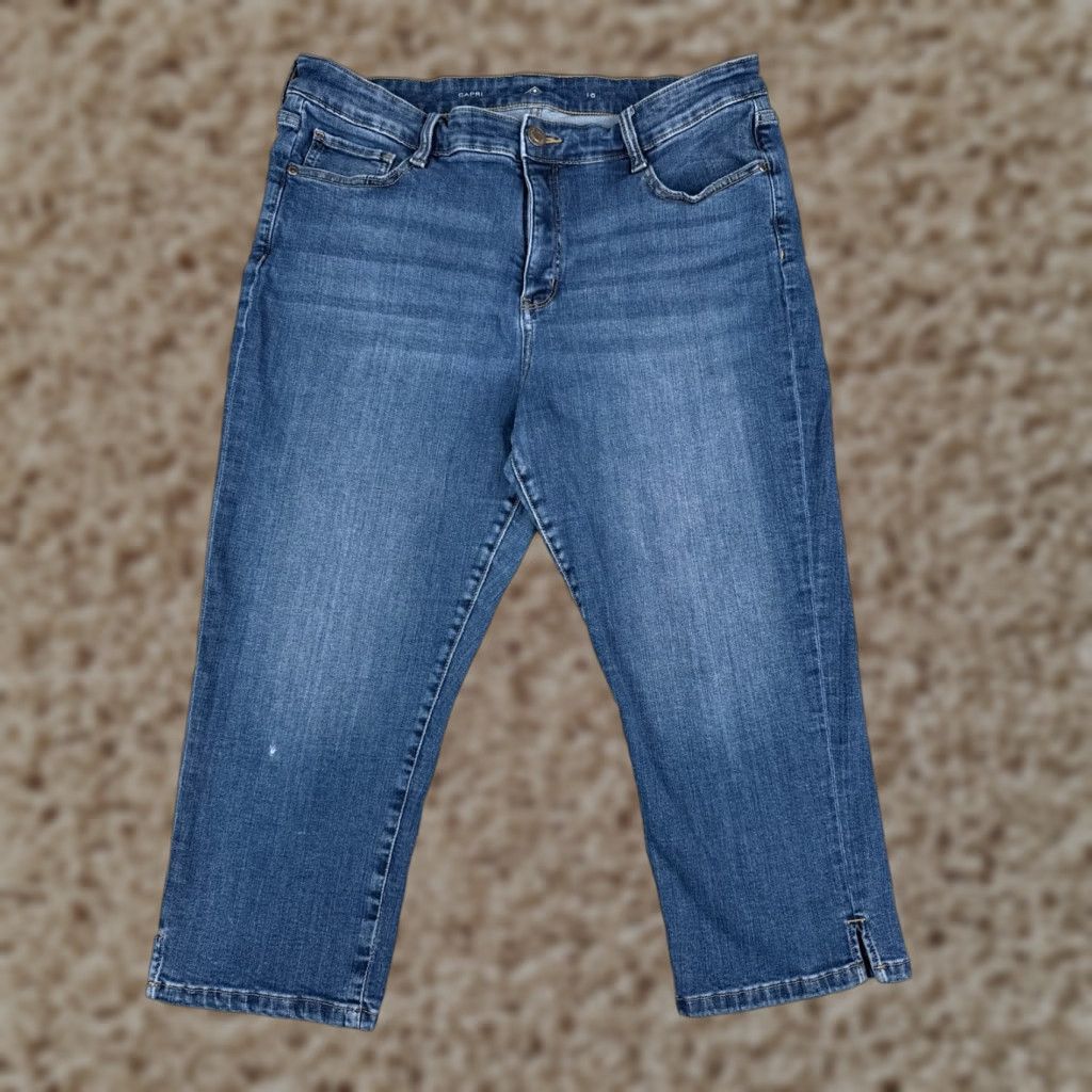 Vintage St Johns Bay Jeans Womens 16 Capri Blue Denim Mid Rise 34x21 Size 38" / US 16 / IT 52 - 1 Thumbnail