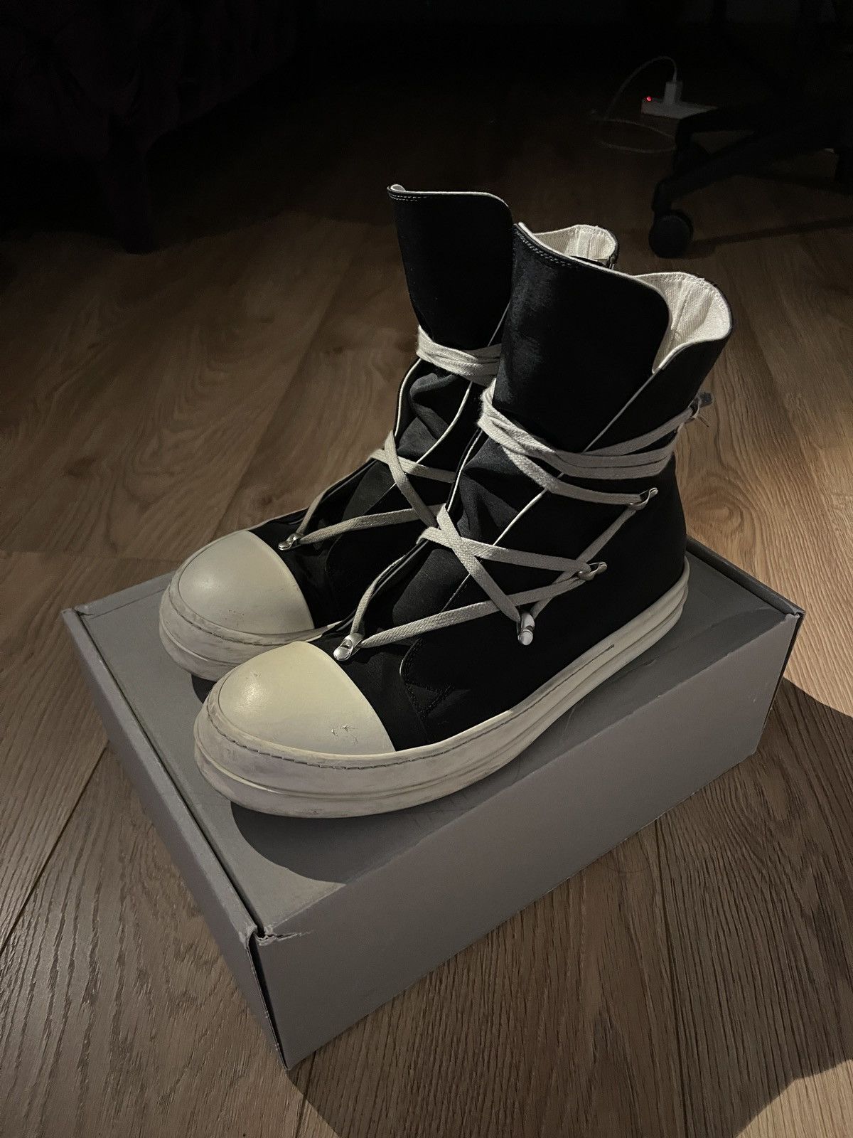 Rick Owens RICK OWENS DRKSHDW HEXAGRAM Size US 10 / EU 43 - 1 Thumbnail