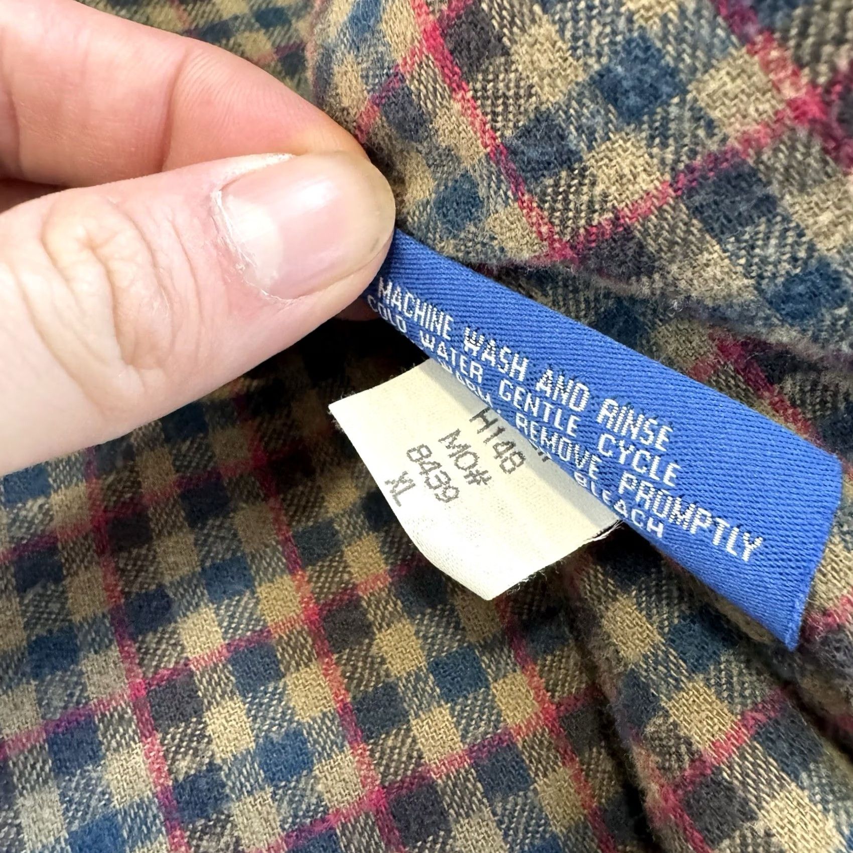 Vintage Vtg LL Bean Denim Jacket Barn Ranch Chore Coat Plaid Liner Corduroy Primaloft XL - Vintage Size US XL / EU 56 / 4 - 5 Thumbnail