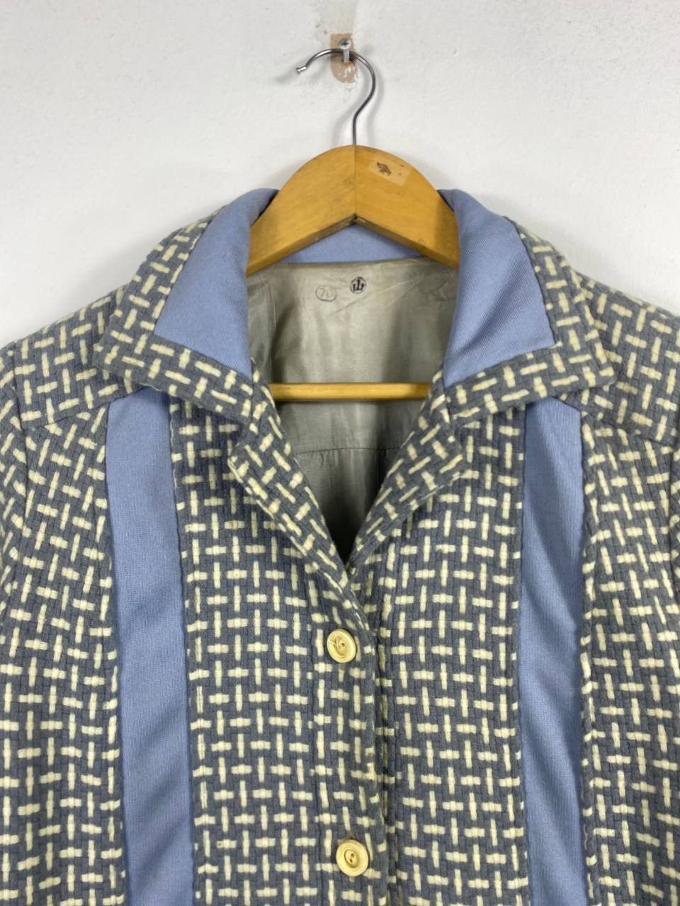 Japanese Brand vintage japanese brand wool woven jacket nice design Size US M / EU 48-50 / 2 - 2 Thumbnail