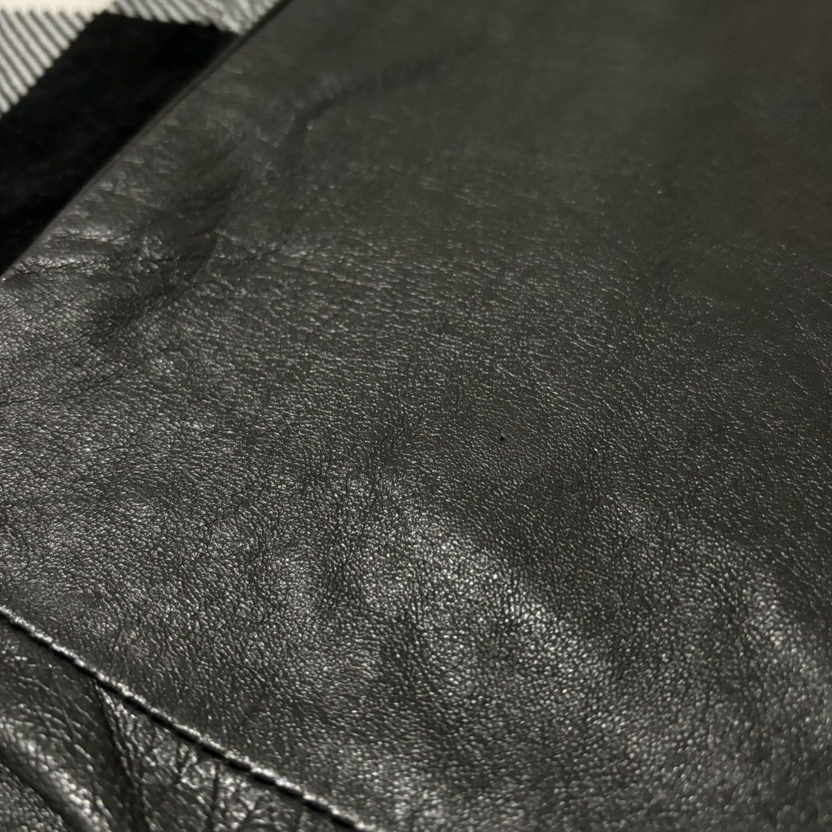Genuine Leather × Leather × Vintage Vintage 1990s Black Leather Flare Pants Size 27" / US 4 / IT 40 - 3 Thumbnail